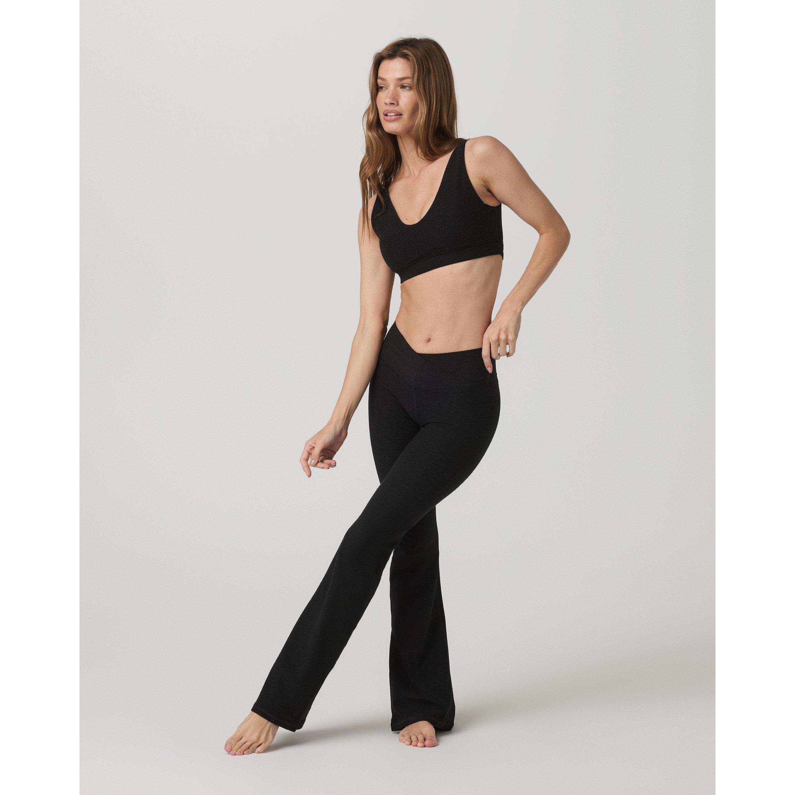 Black Heather - Vuori - Women's Elevation Rhythm Non Wired Medium Impact Sports Bra - 7