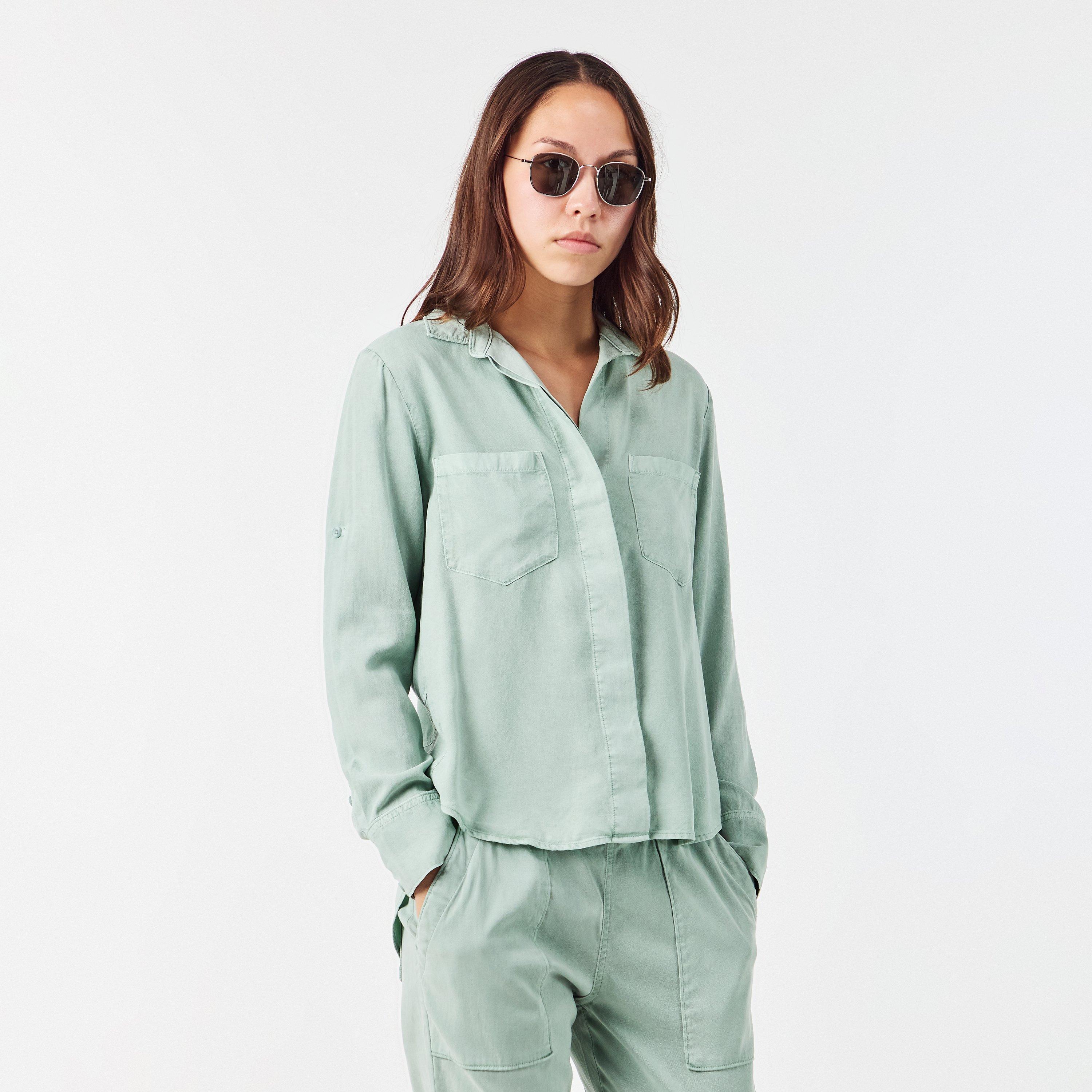 Oasis Green - Bella Dahl - Women's Split Back Long-Sleeve Plain Shirt - 3