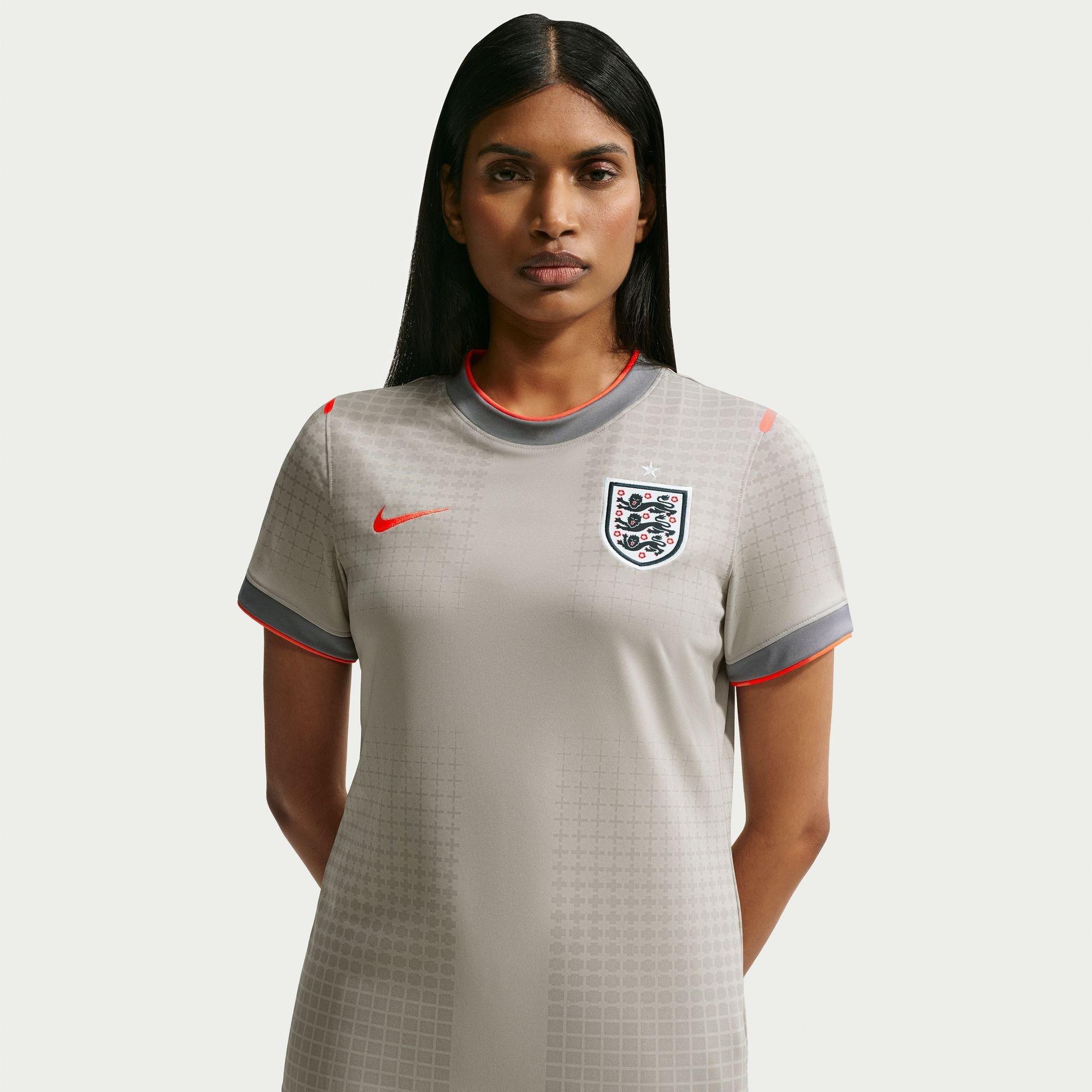 Cinzento/Vermelho - Nike - Womens England x Palace 2026 Pre-Match Short Sleeve Jersey - 1