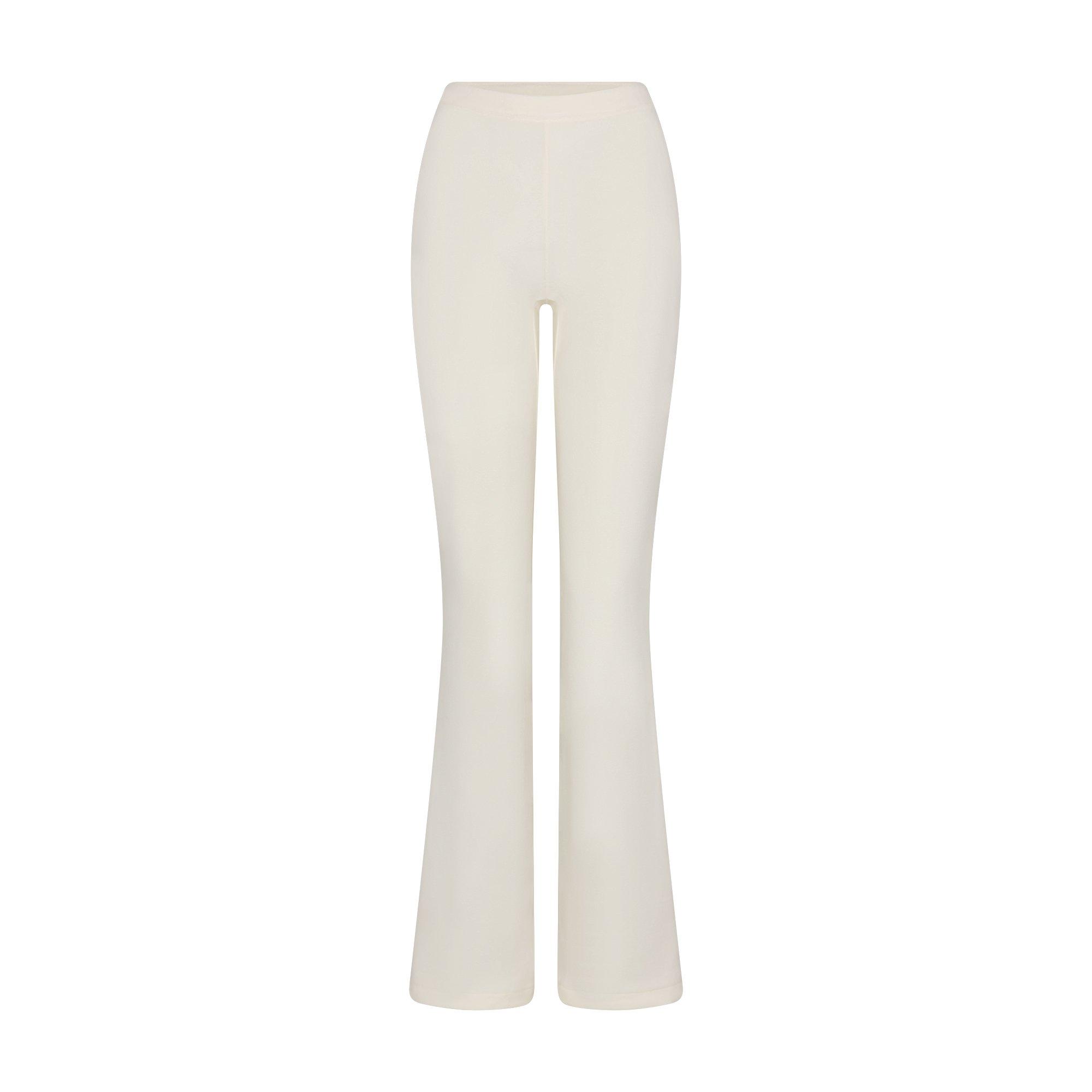 SKIMS Women’s Outdoor Fleece Straight Leg Pant - Ecru - Size 16 (XL)