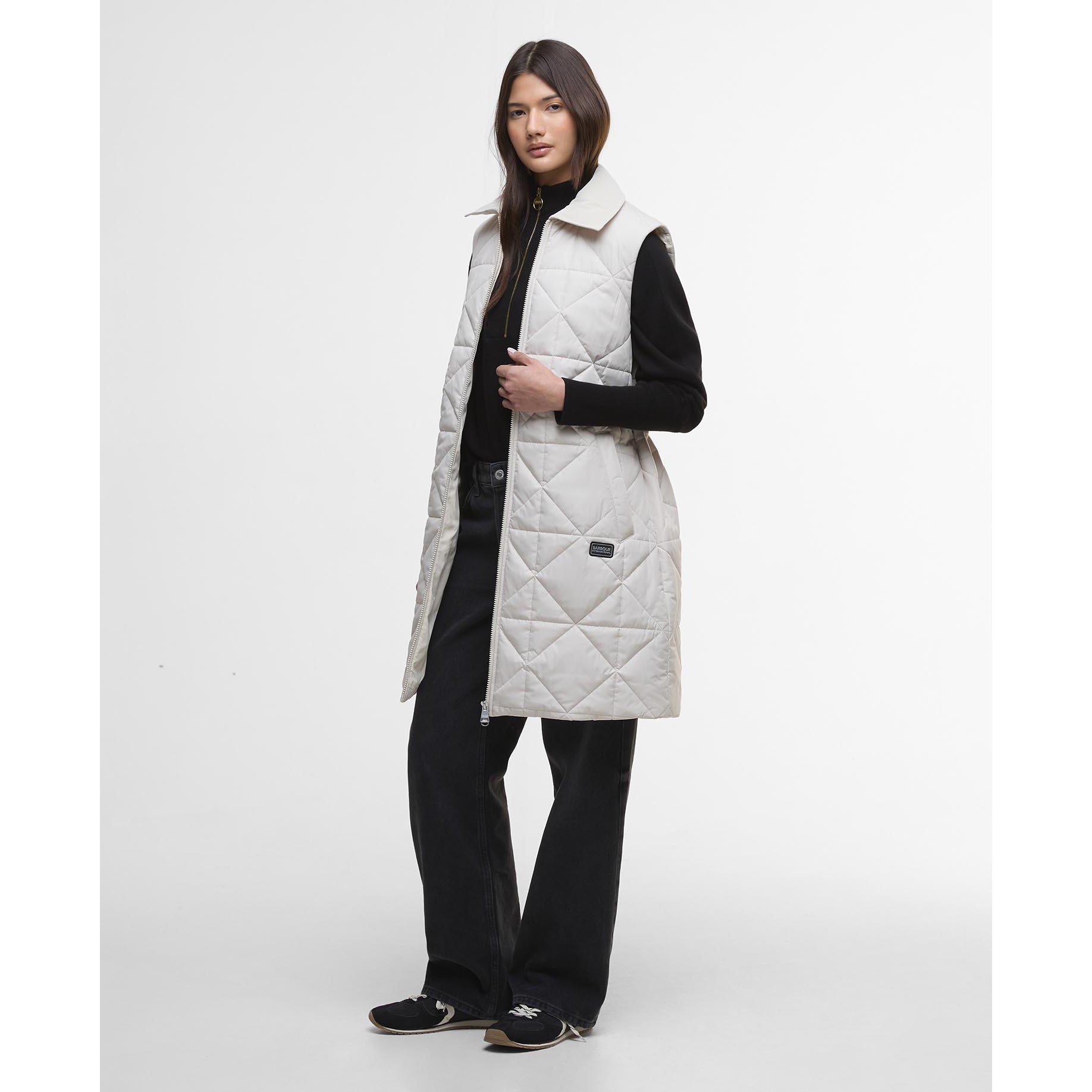 Jasmine - Barbour International - Women's Reno Quilted Faux-Velvet Collar Gilet - 7