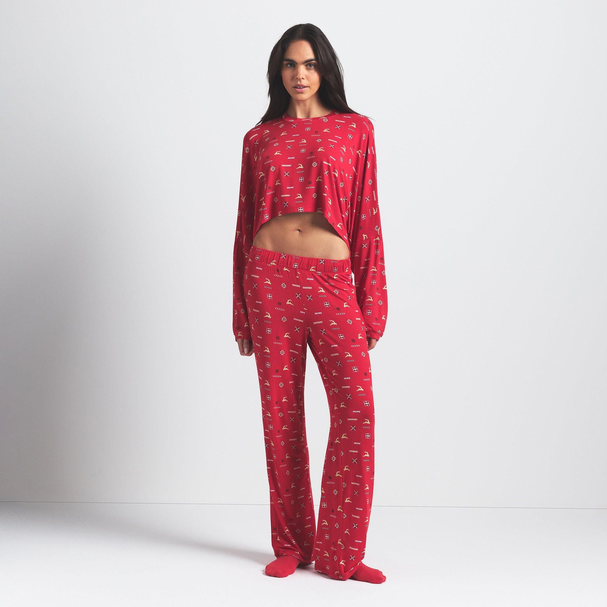 Cranberry Deers - SKIMS - Women's Skims Sleep Cropped Henley Long Sleeve Pyjama Set - 2