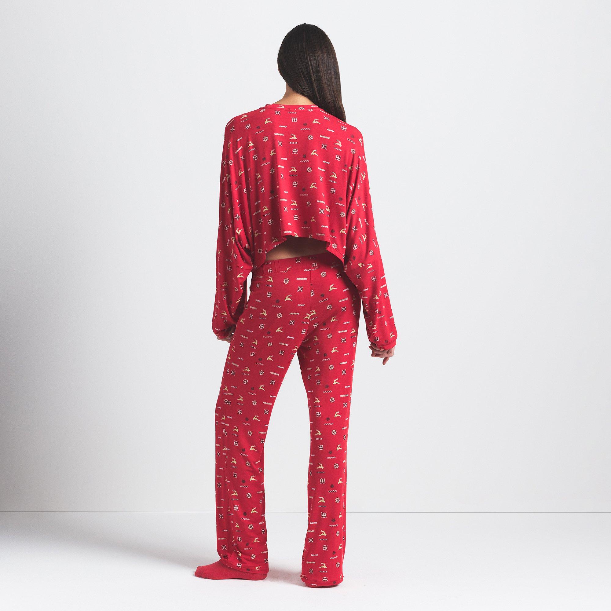 Cranberry Deers - SKIMS - Women's Skims Sleep Cropped Henley Long Sleeve Pyjama Set - 3