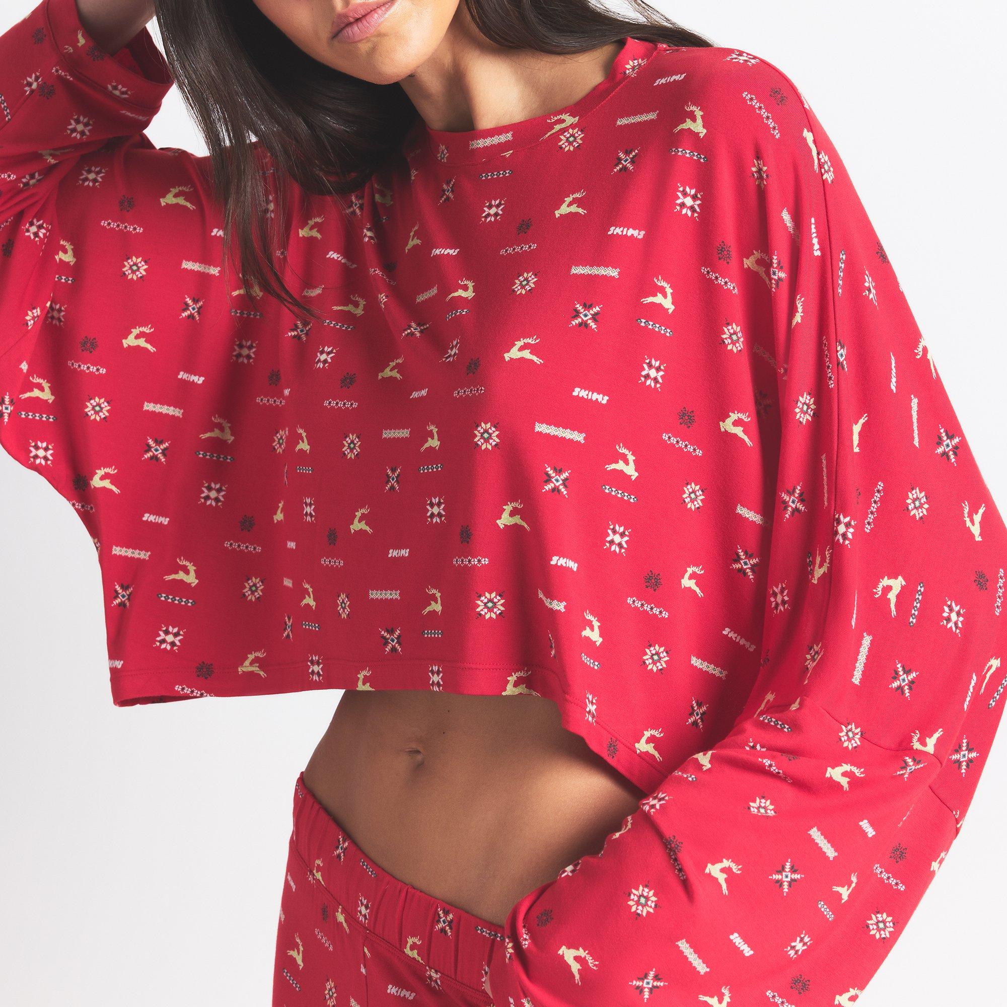 Cranberry Deers - SKIMS - Women's Skims Sleep Cropped Henley Long Sleeve Pyjama Set - 4