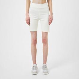 Nicce or go easy with a simple white t-shirt