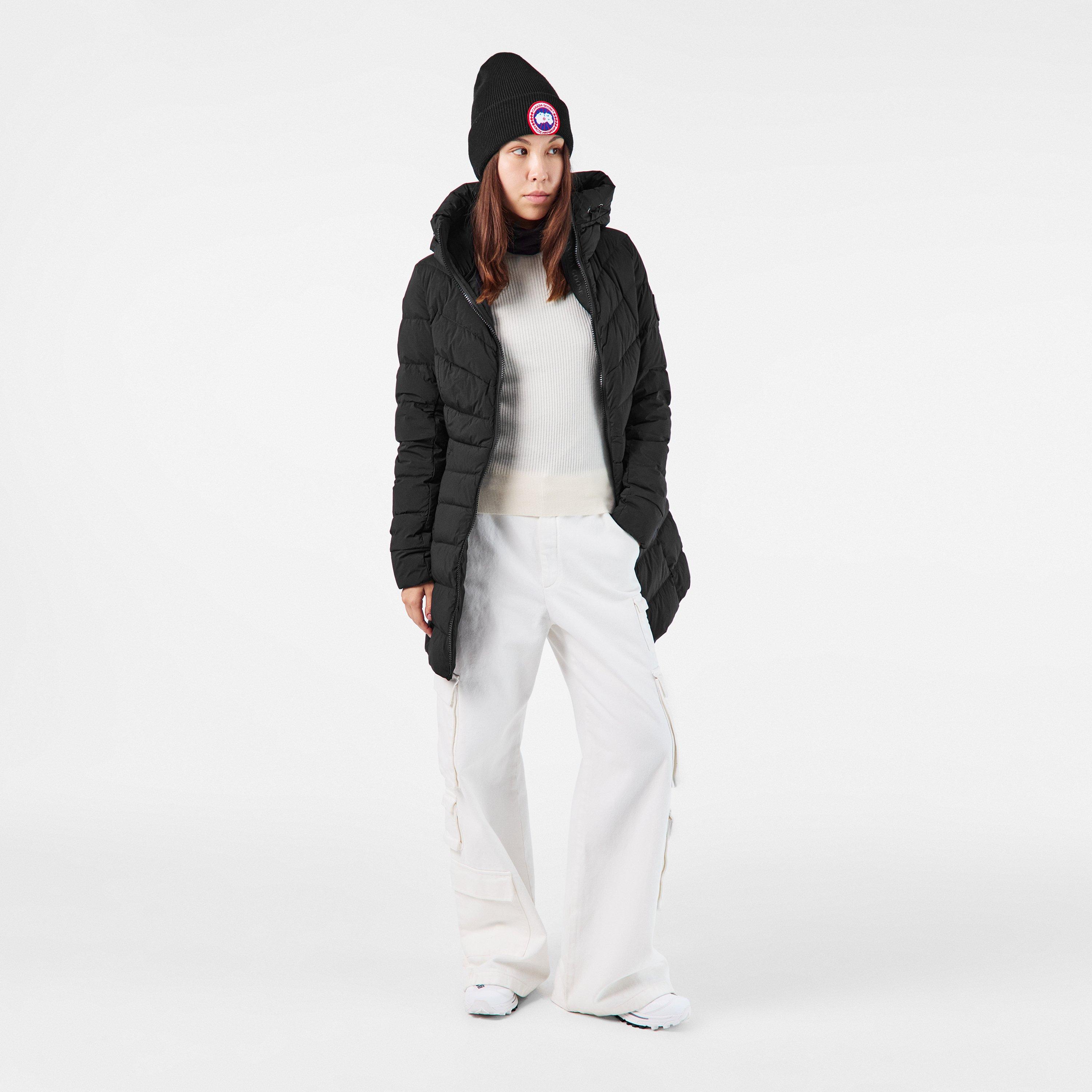 Black Noir - Canada Goose - Women's Clair Insulated Water-Resistant Cropped Short Puffer Jacket - 6