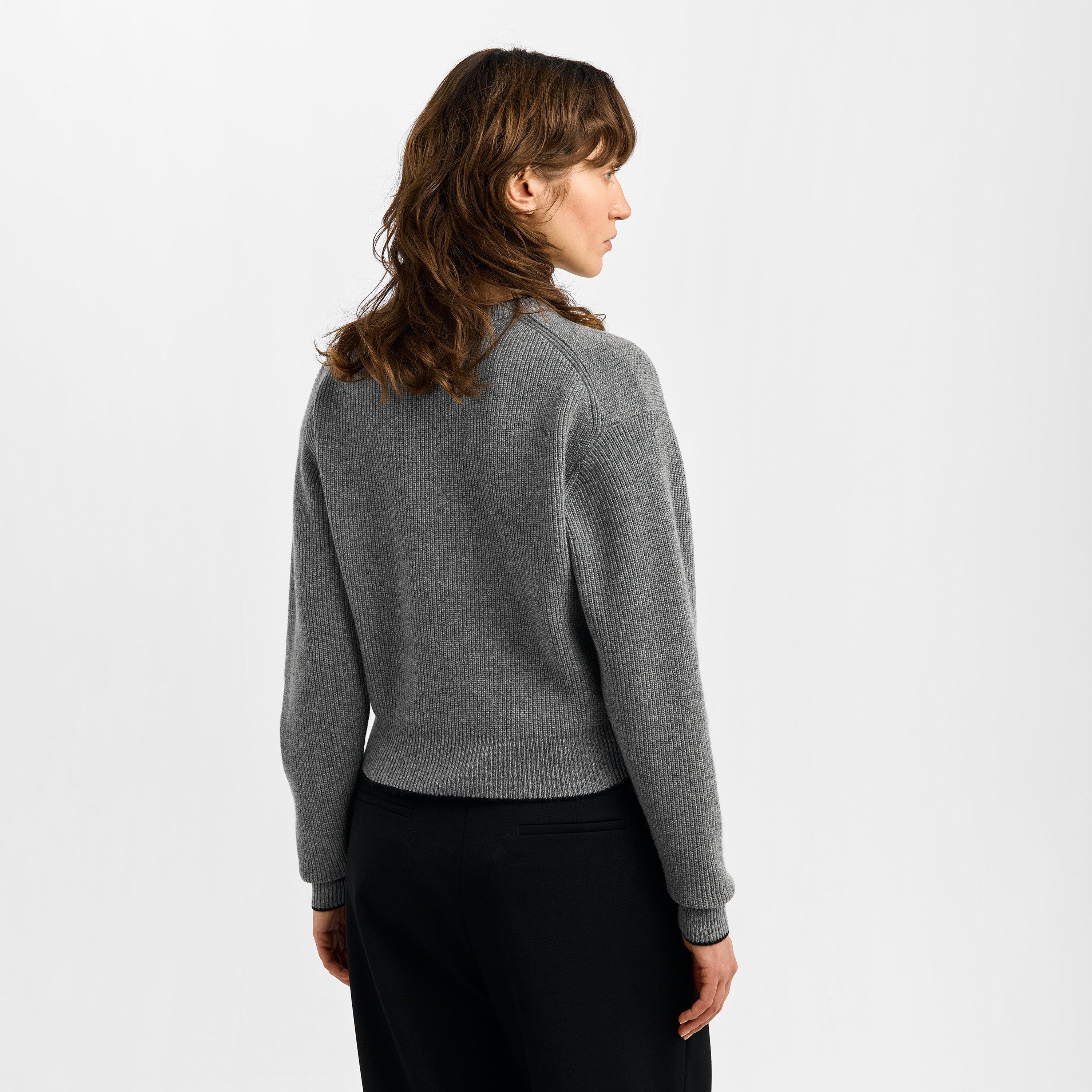 Divine Grey - Chloe - Women's Heart Crew Neck Jumper - 4