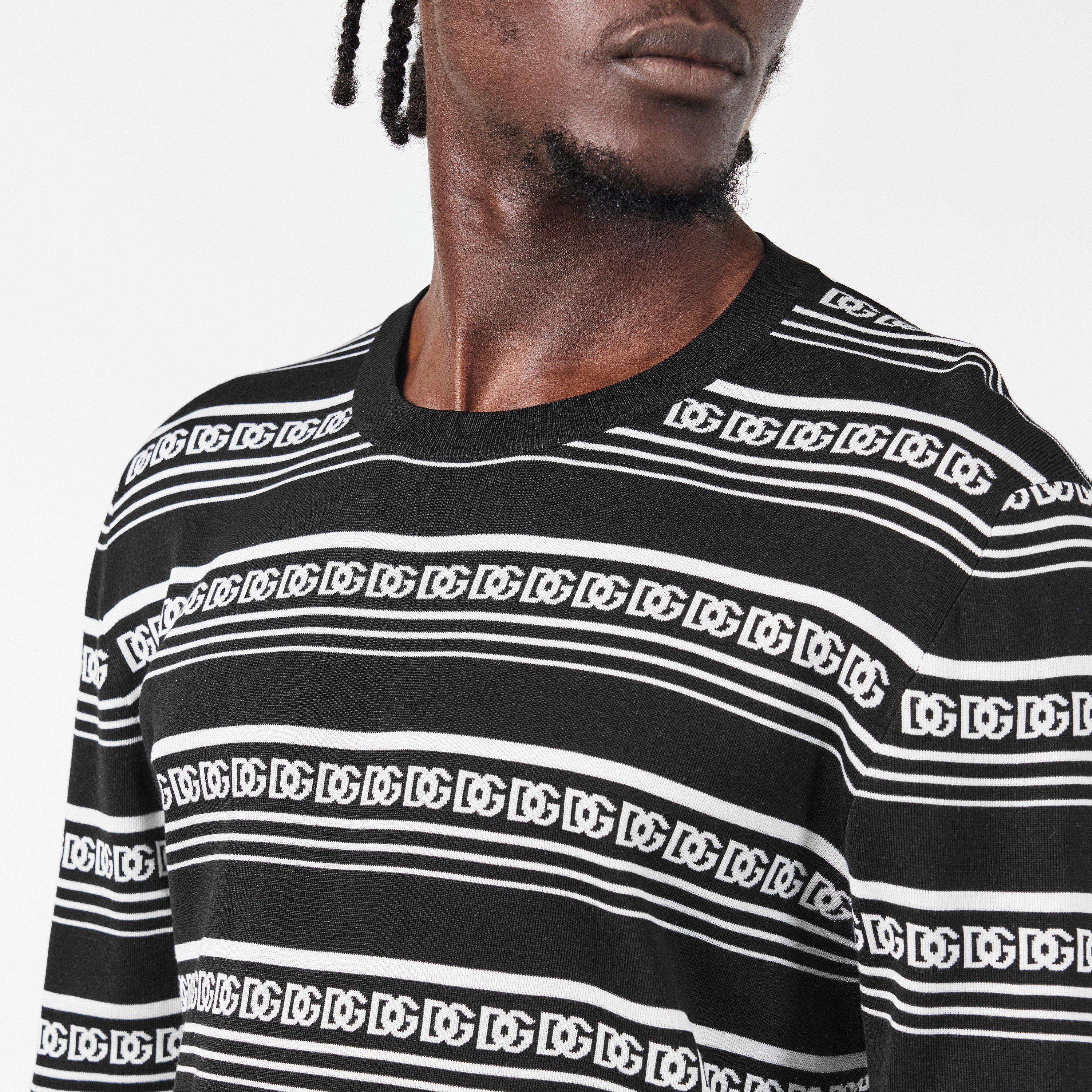 N0004 Nero - Dolce and Gabbana - Men's Navy Blue Crew Neck Jumper - 5