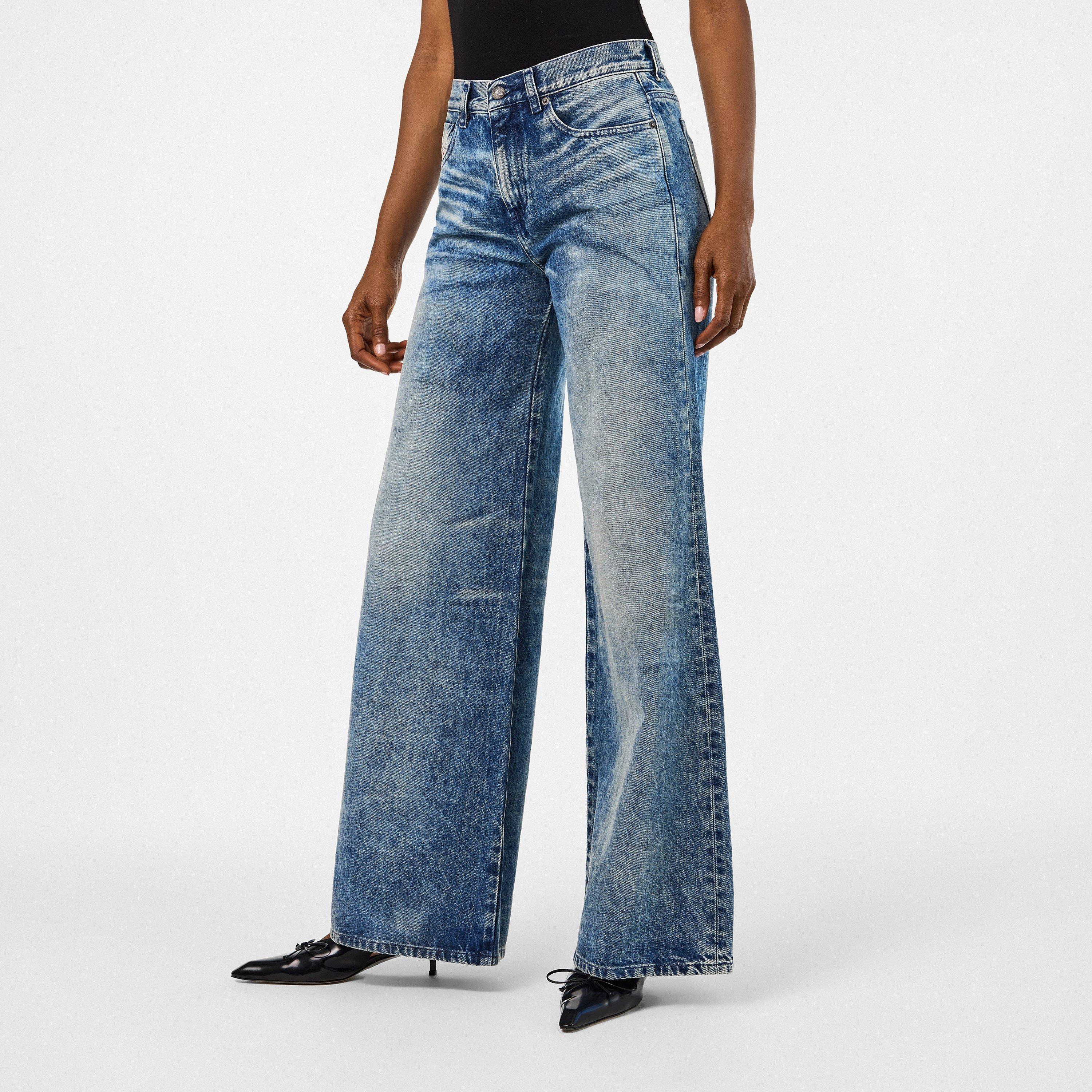 01 - Diesel - Womens Flare 1978 D-Akemi Jeans - 3