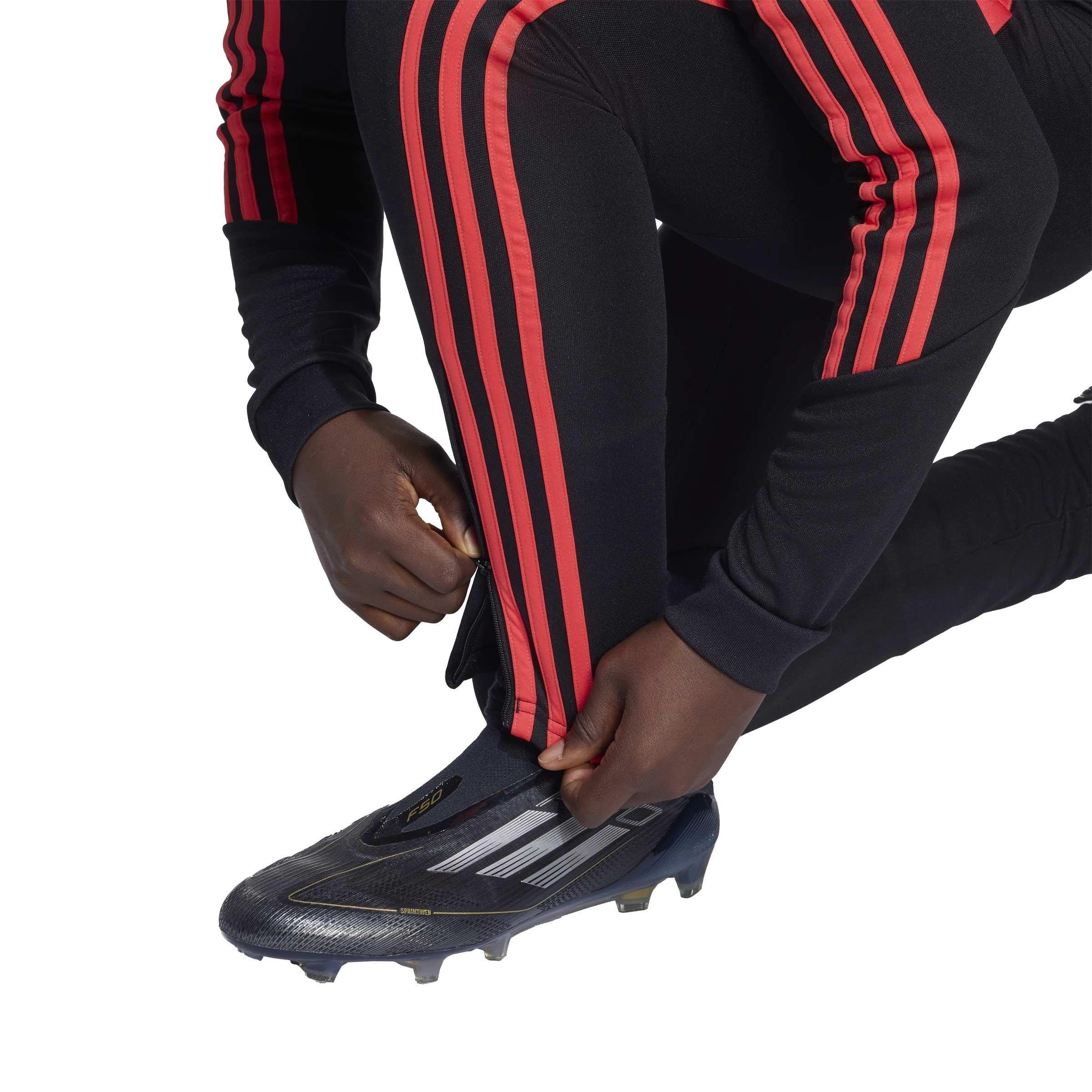 black - adidas - Adidas Juniors Messi Ch99 - 6