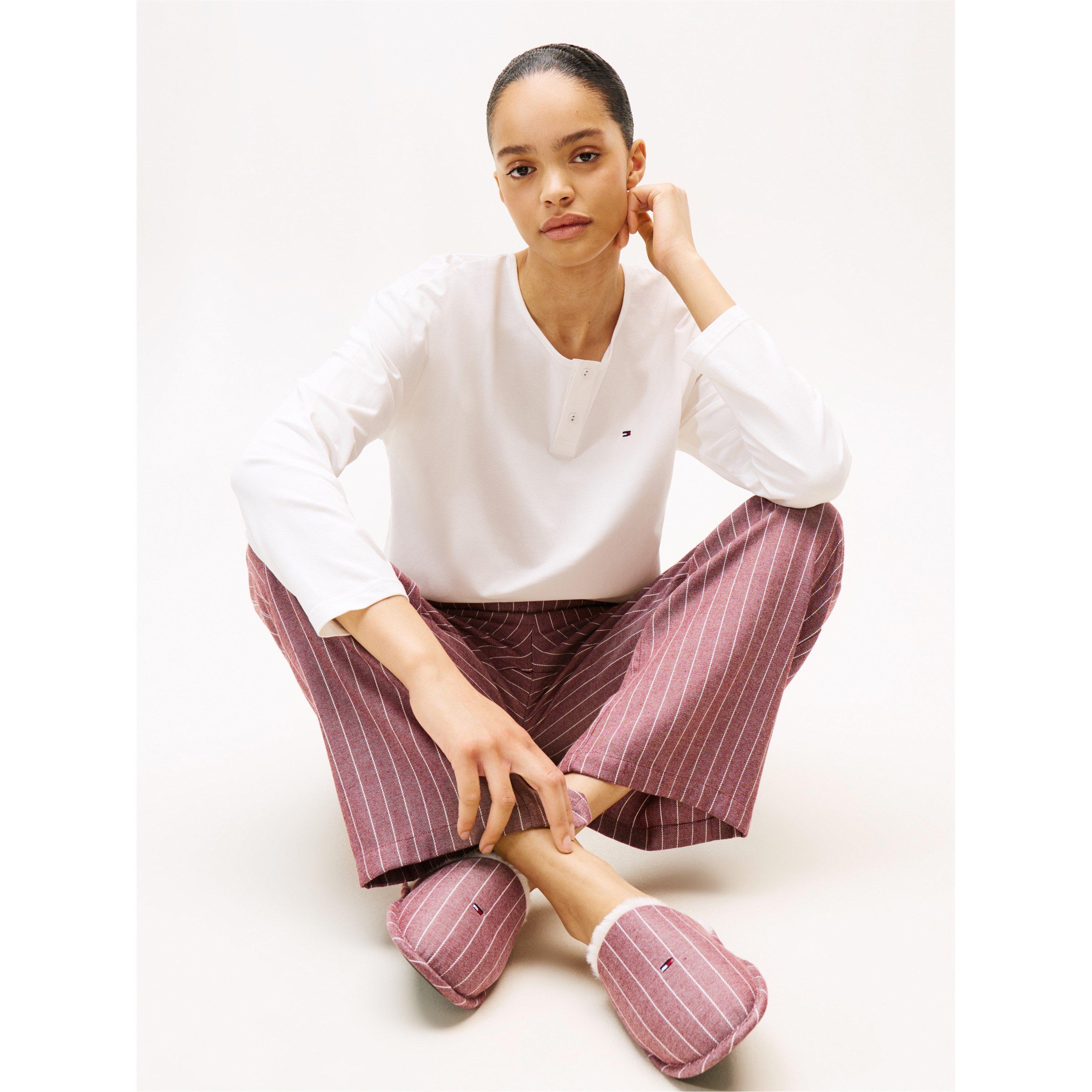 Ecru/ Rouge - Tommy Hilfiger - Women's Sleeper Long Sleeve Pyjama Set - 1