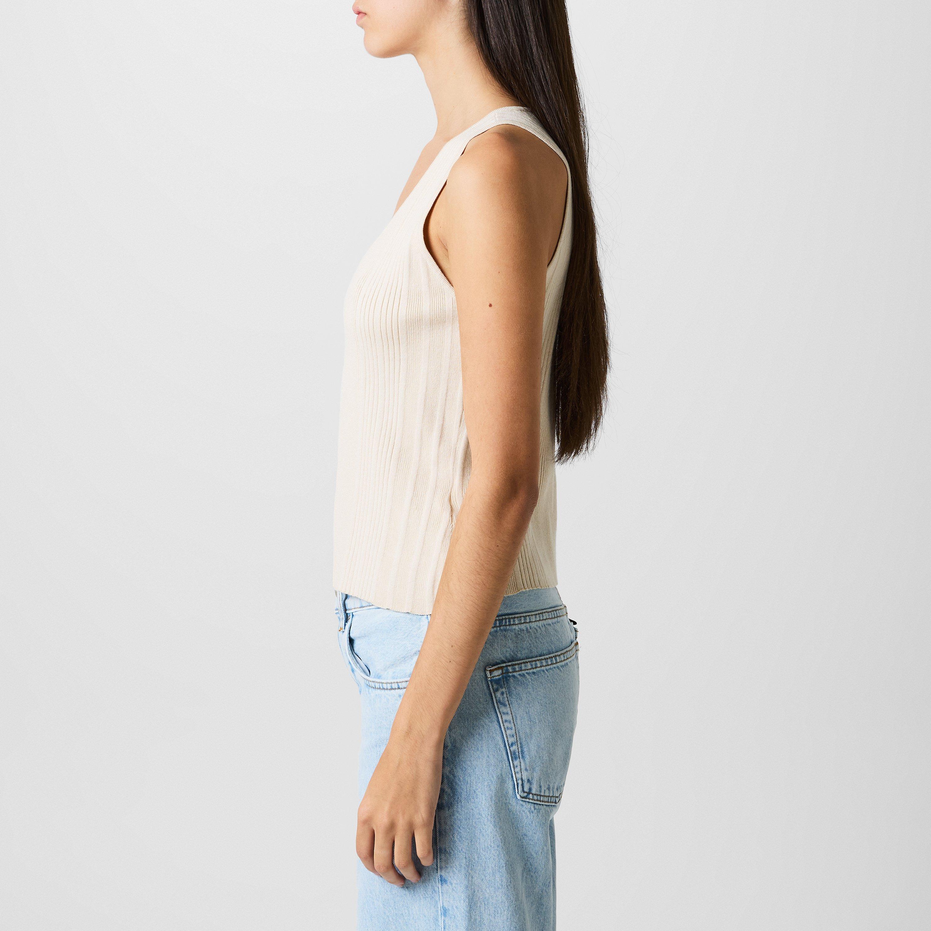 Pearl Oyster - Guess - Charm Top - 2