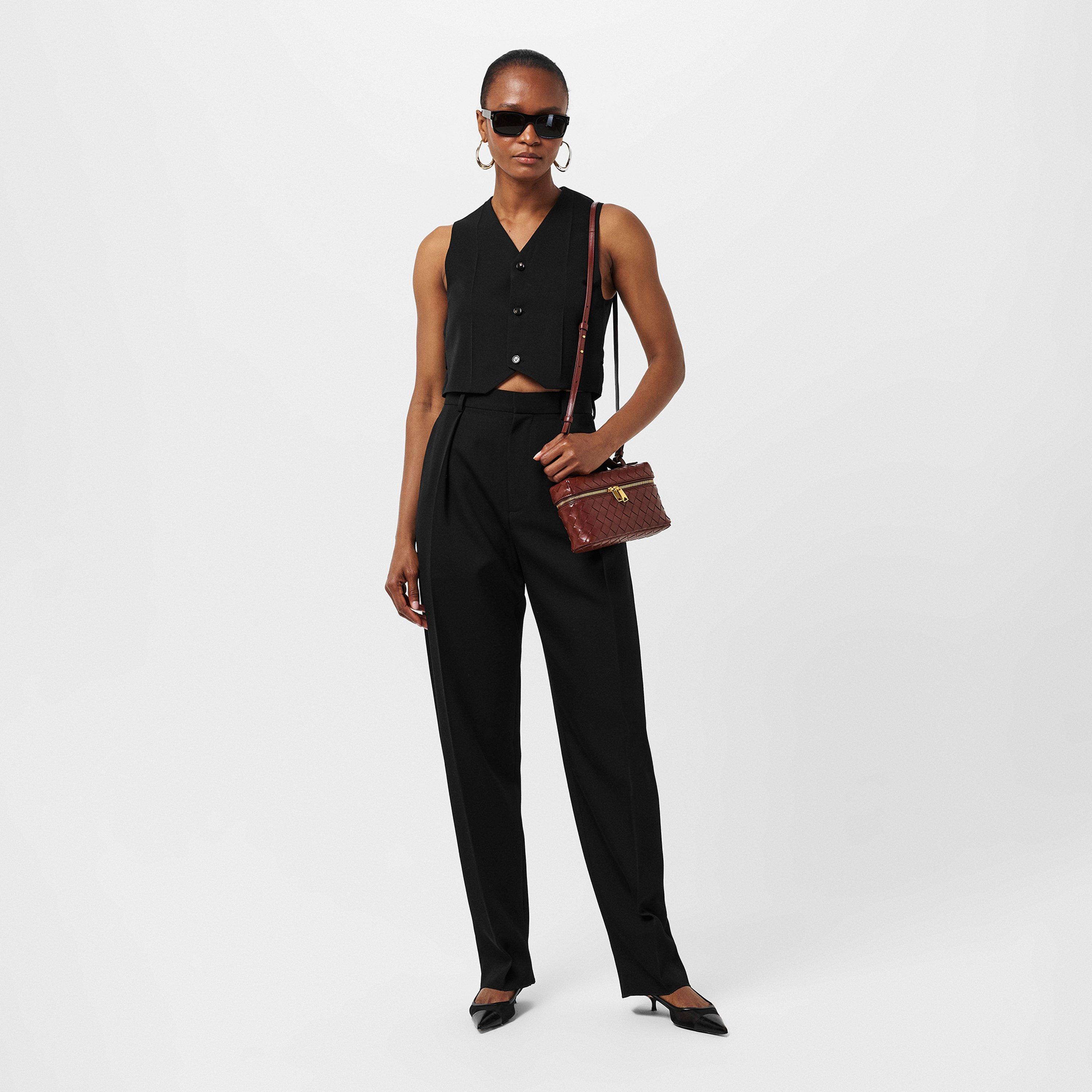 Black - Bottega Veneta - Women's Wool Sleeveless Slim Fit Gilet - 6