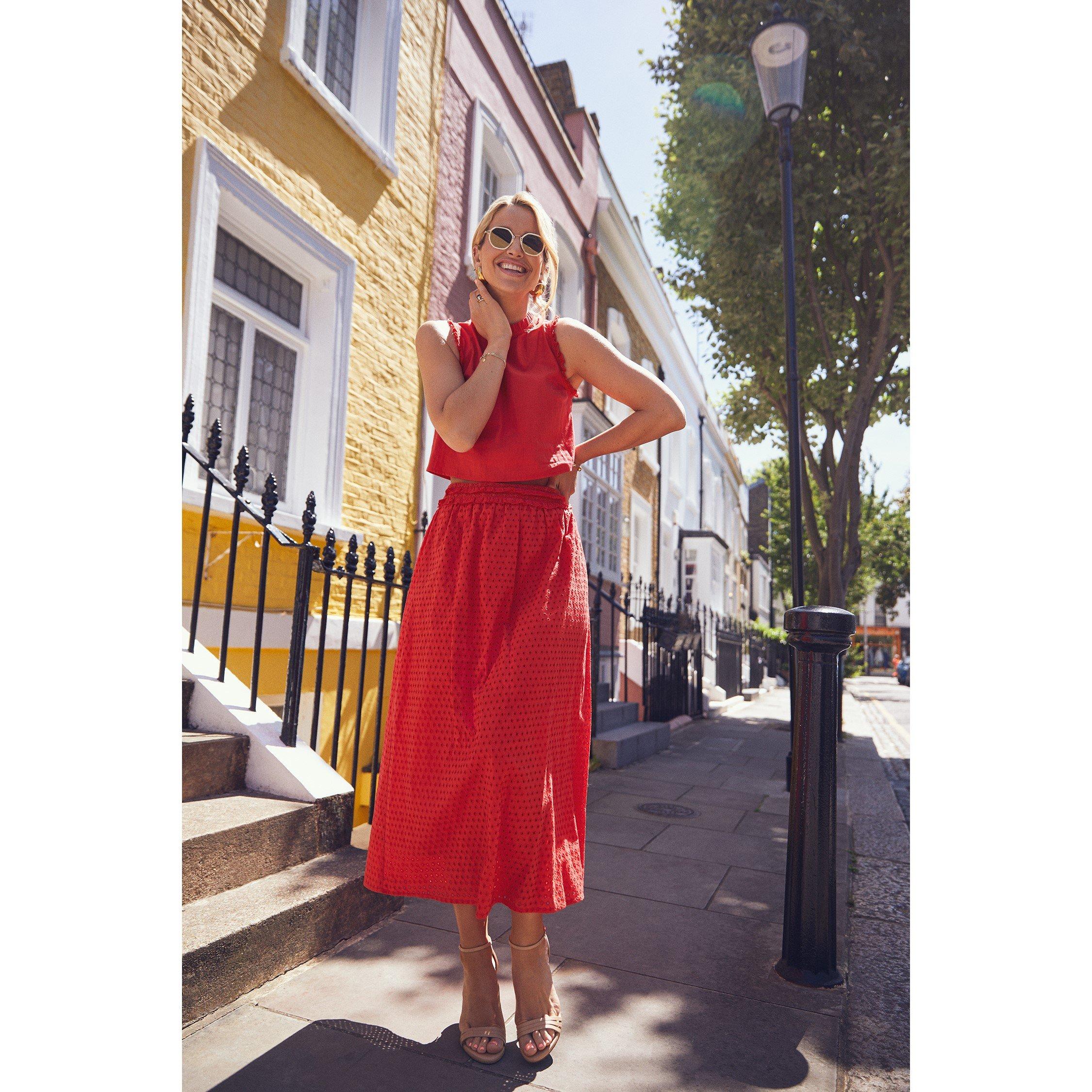 Red - Little Mistress - Short-Sleeve Crop Top - 2