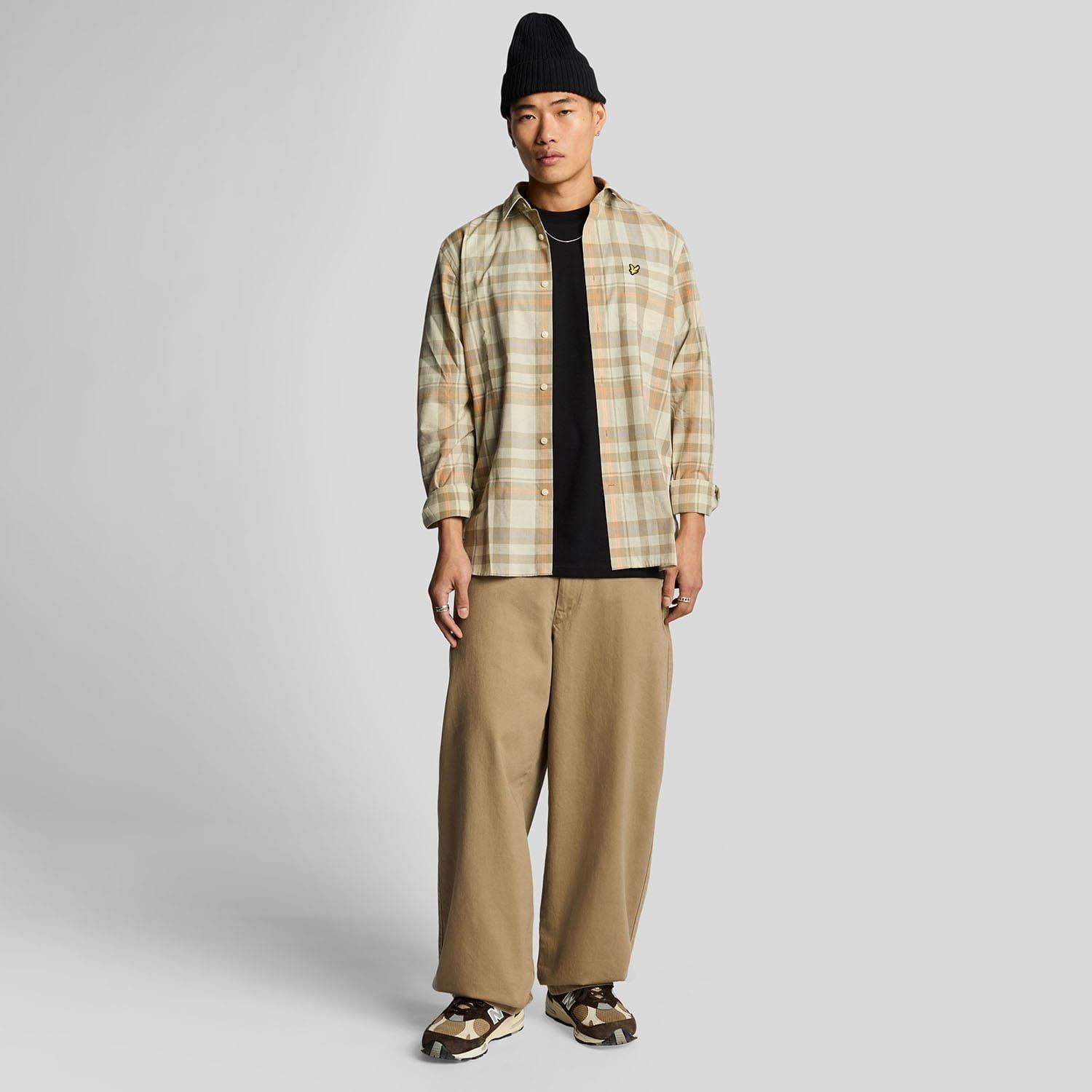 Black - Lyle and Scott - Interlock T-Shirt - 3