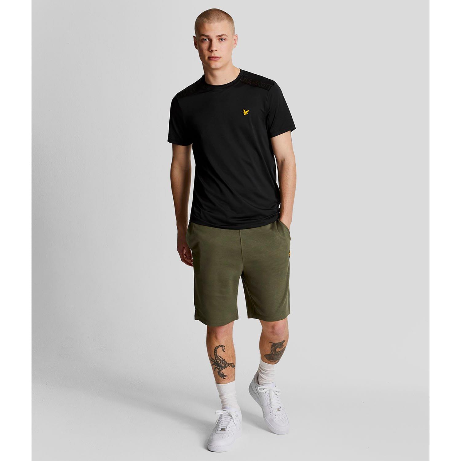 Green - Lyle and Scott - Fly Fleece Shorts - 2