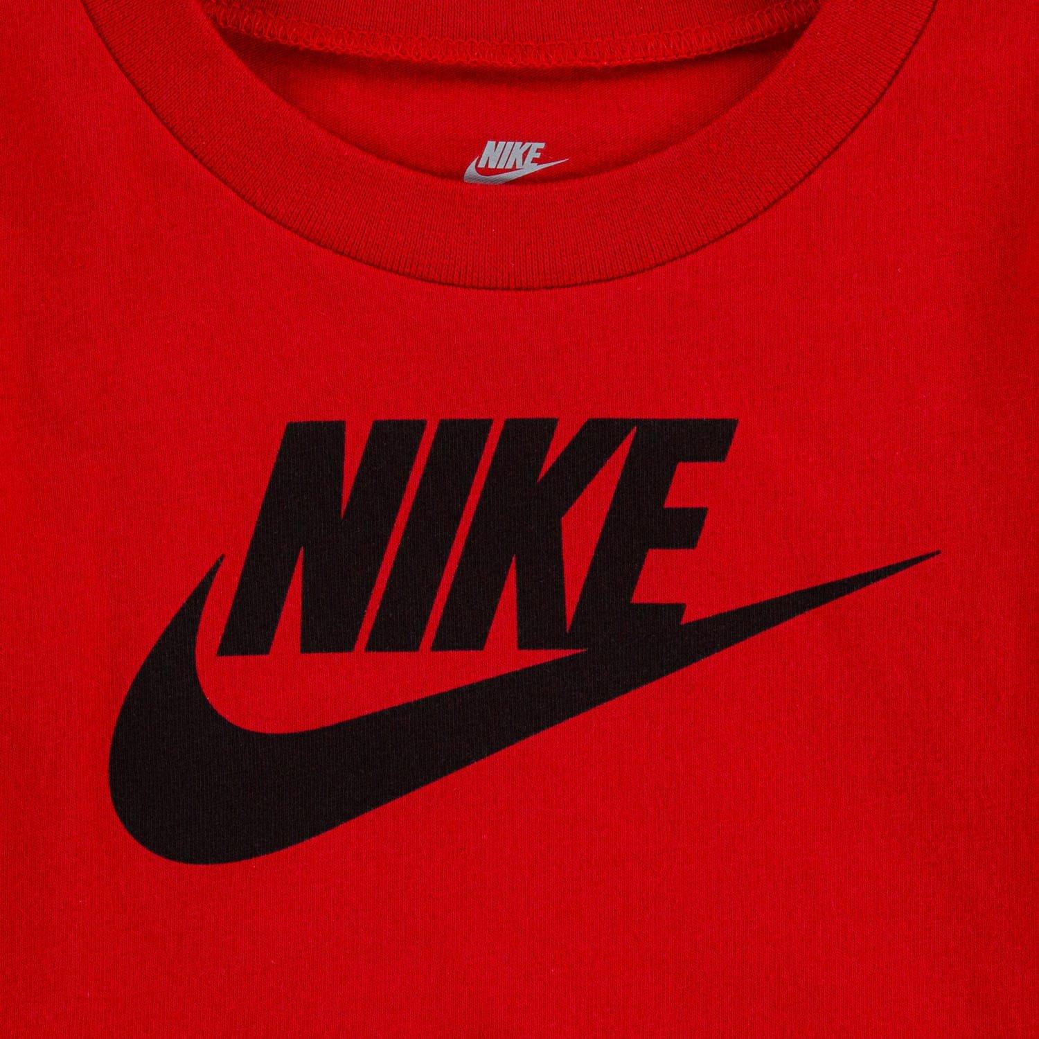 Red - Nike - Futura T-Shirt - 3