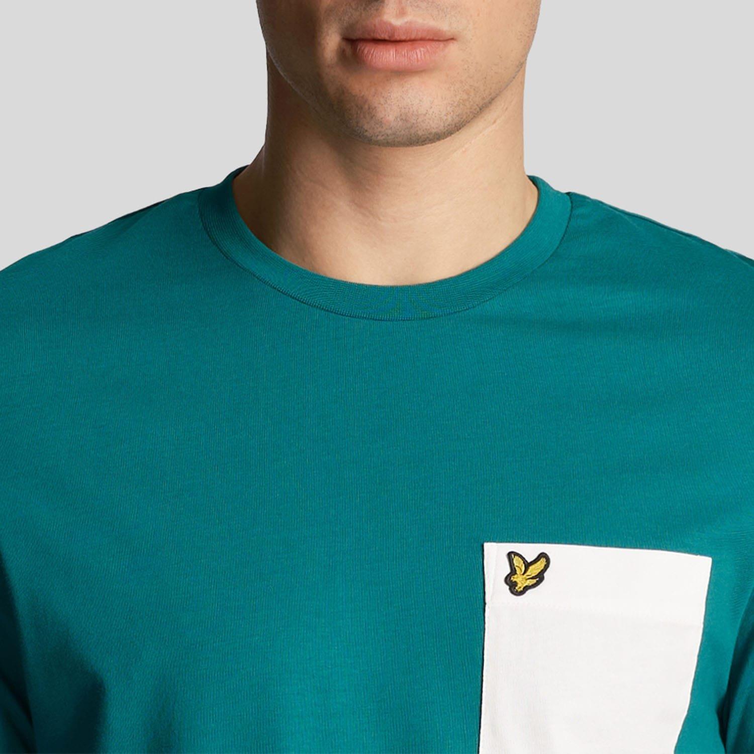 Green White - Lyle and Scott - Contrast Pocket T-Shirt - 4