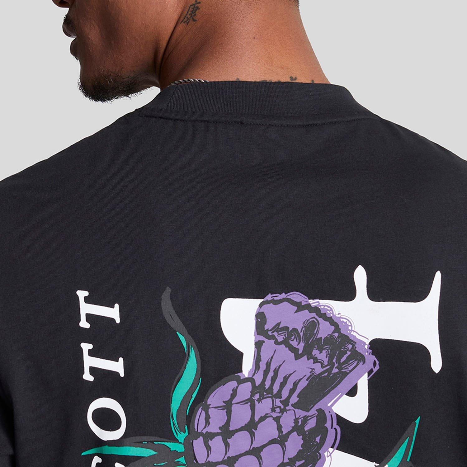 Black - Lyle and Scott - Thistle Flora Print T-Shirt - 4