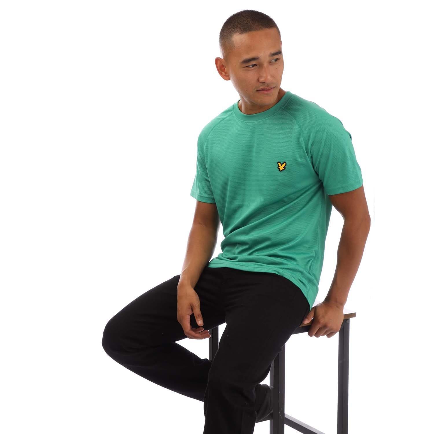 Green - Lyle and Scott - Core Raglan T-Shirt - 4