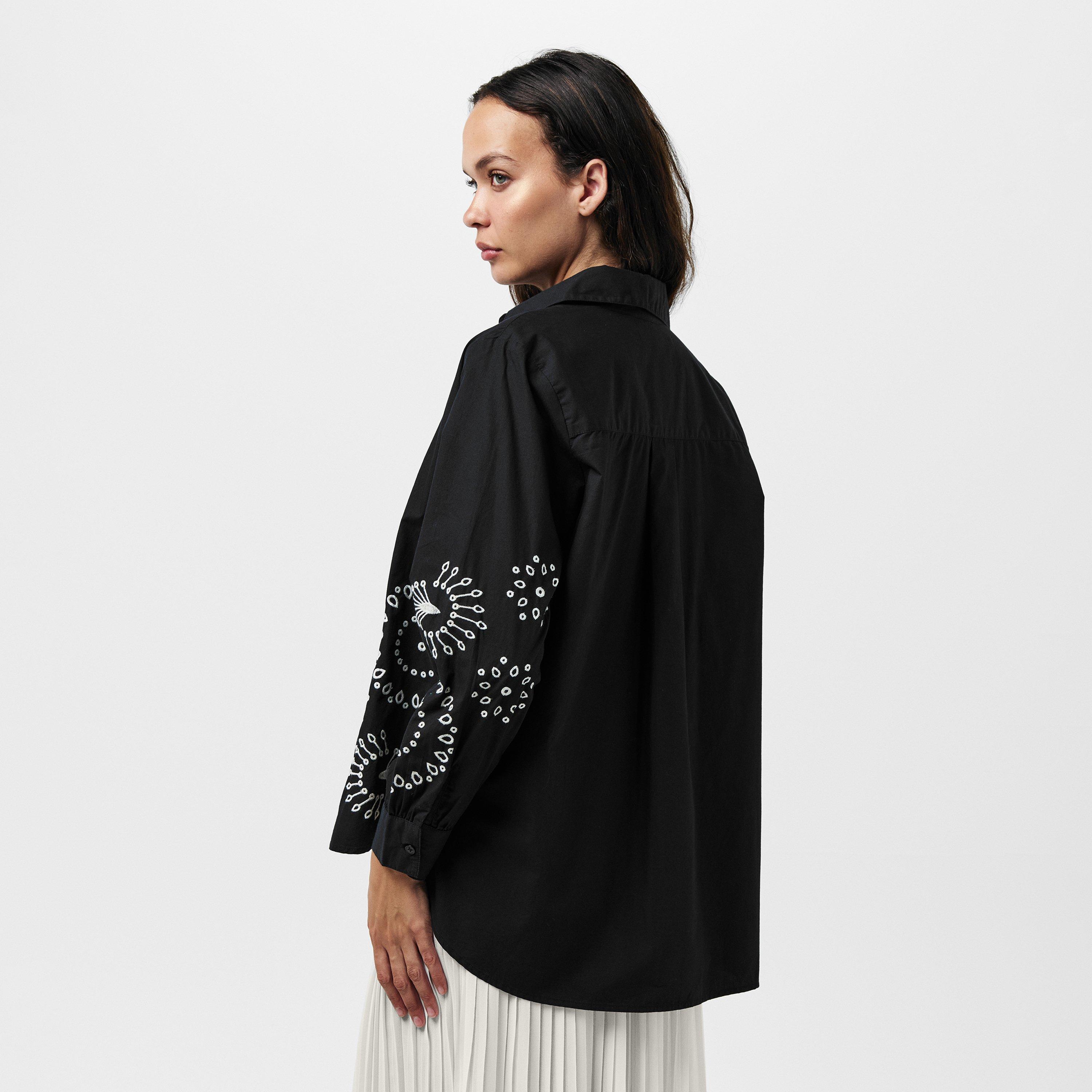 Black/Cream - French Connection - Women's Cambria Embossed Long-Sleeve Patterned Shirt - 4