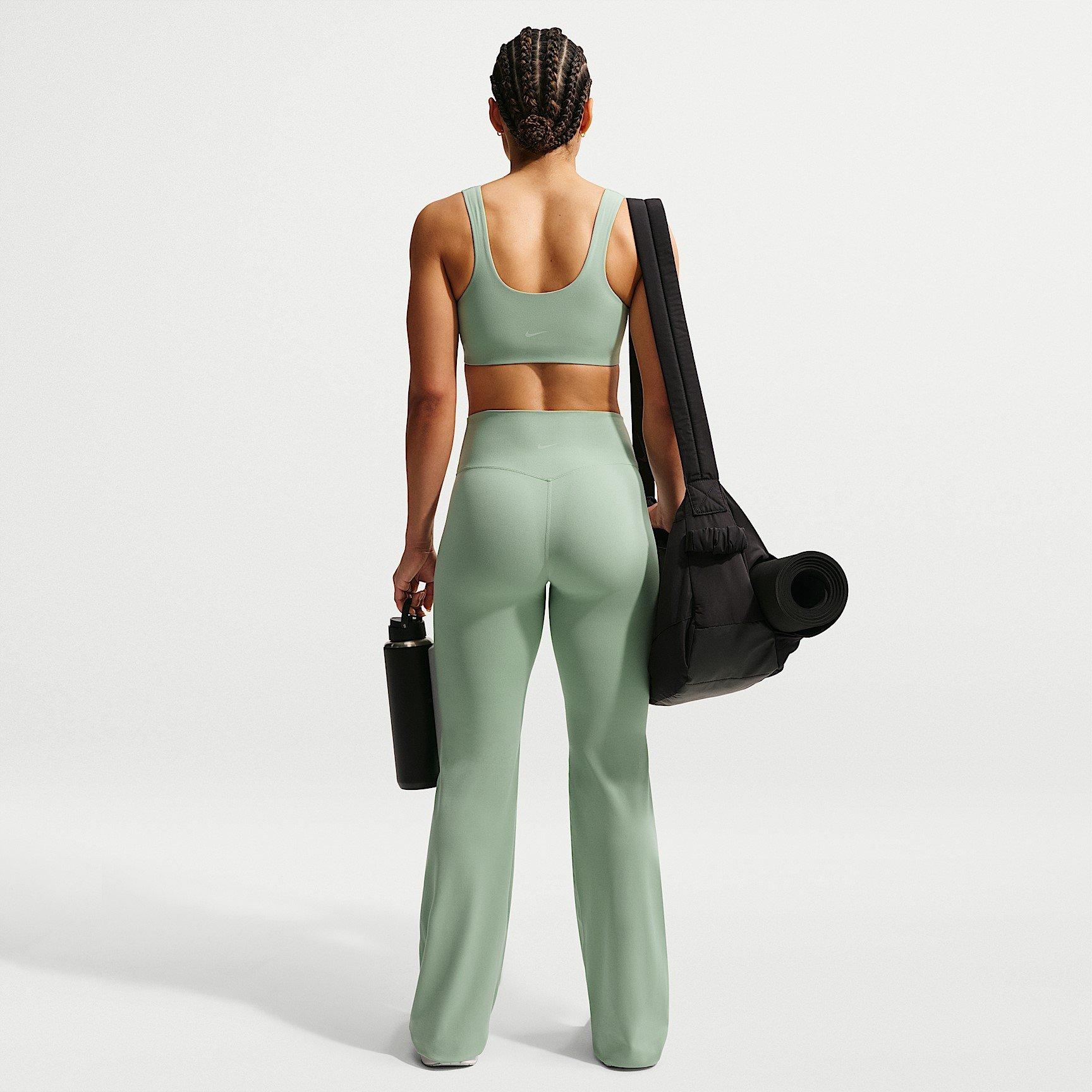 Steam - Nike - Women's Medium Impact Non Wired Sports Bra - 6