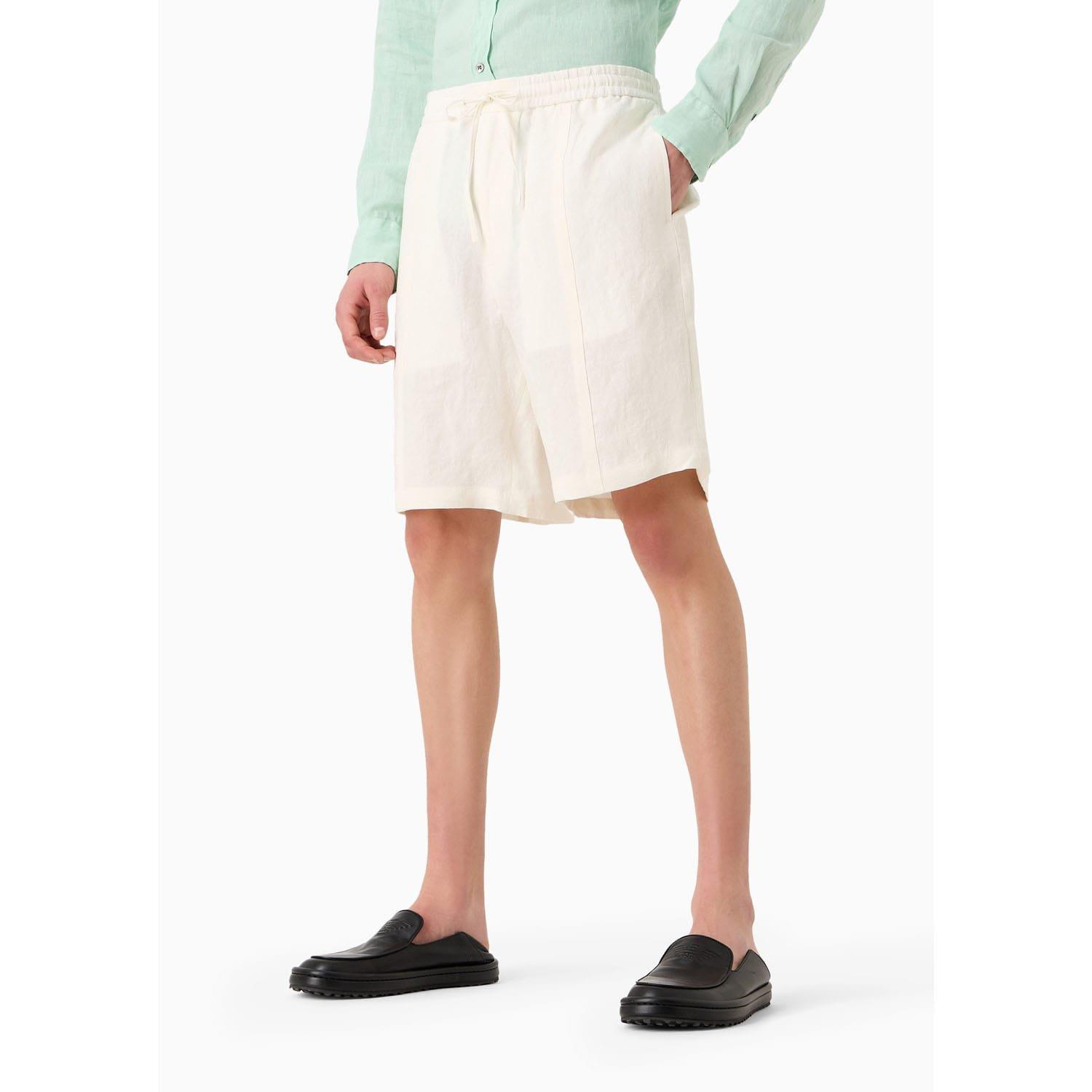 Emporio Armani Men's White Shorts - XL