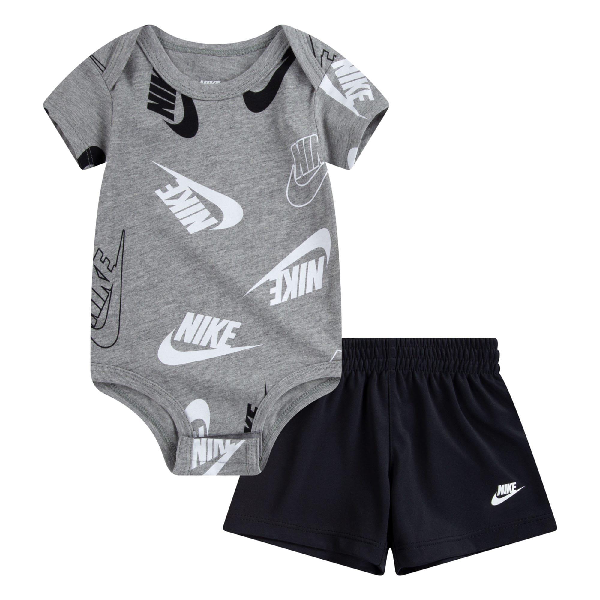 Black - Nike - Confetti Short Set - 1