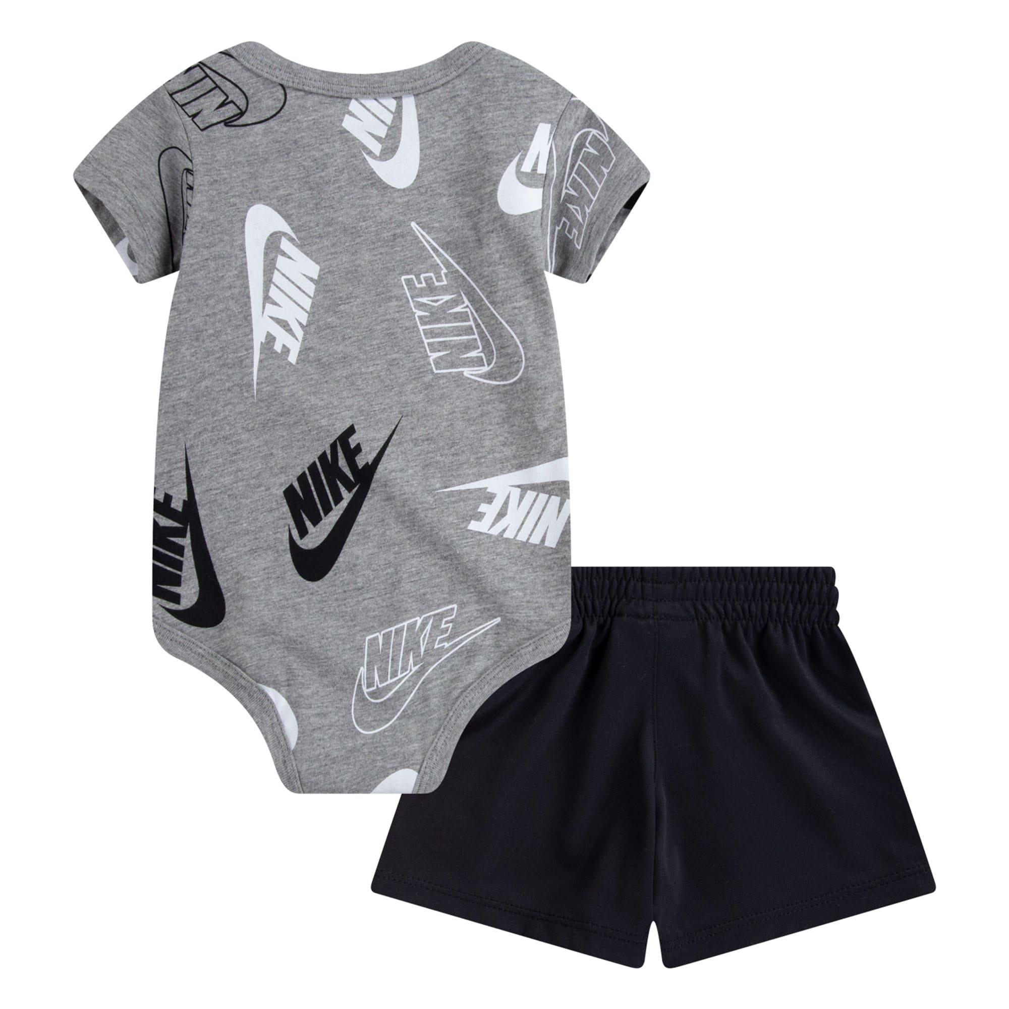Black - Nike - Confetti Short Set - 2