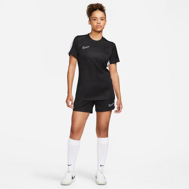 Noir - Nike - Academy Dri-Fit Shorts Womens - 6