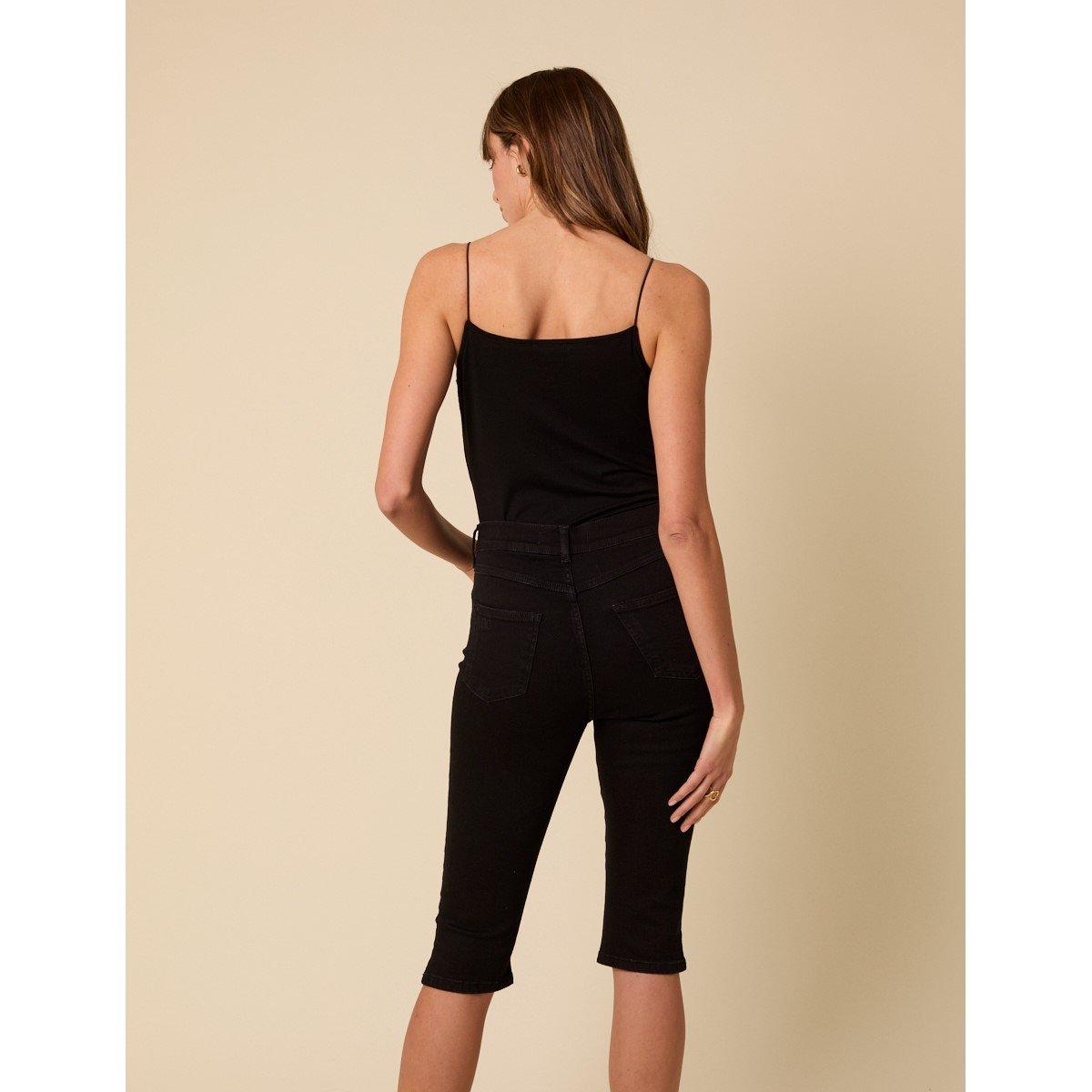 Black - Nobodys Child - Capri Ld99 - 2