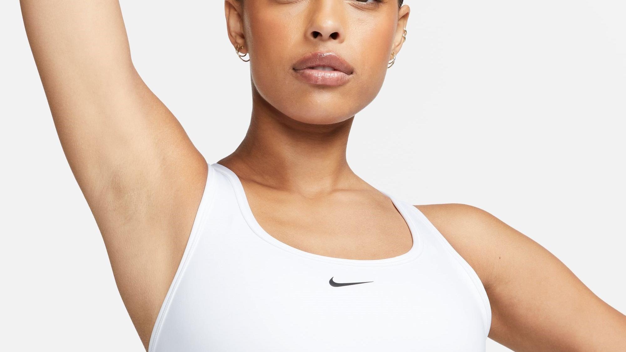 Nike, Pro Swoosh Medium-Support Sports Bra Womens, Sujetadores deportivos  de bajo impacto.