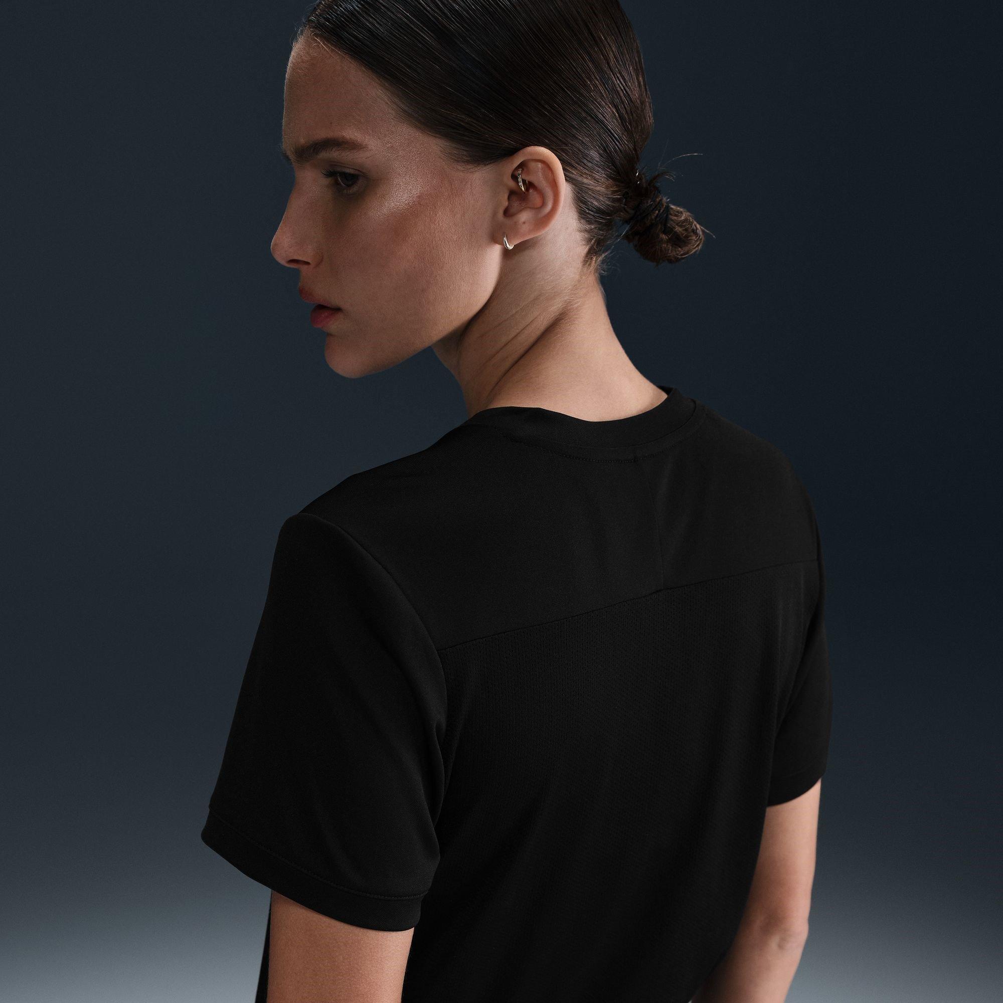 Zwart - Nike - Academy Football Shirt Womens - 10