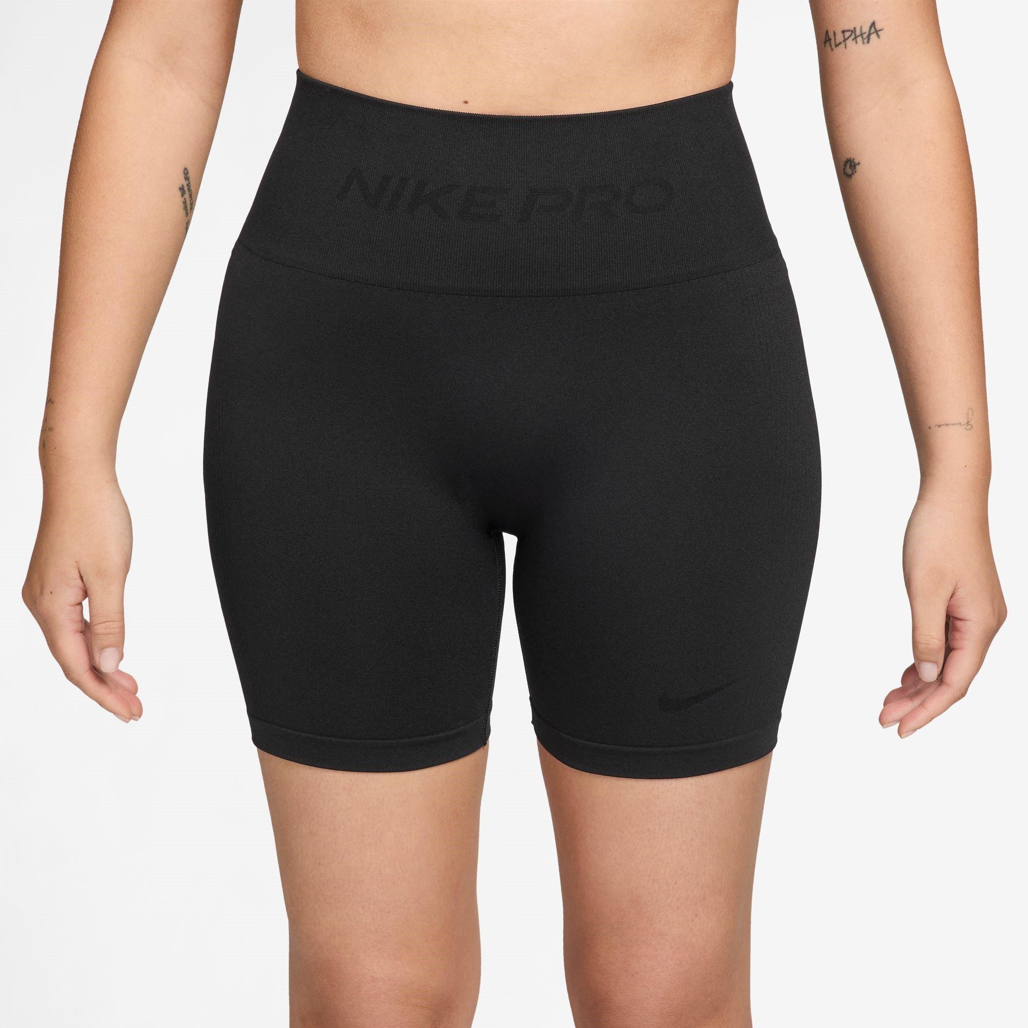 Preto - Nike - Women's Performance Gym Shorts - 1