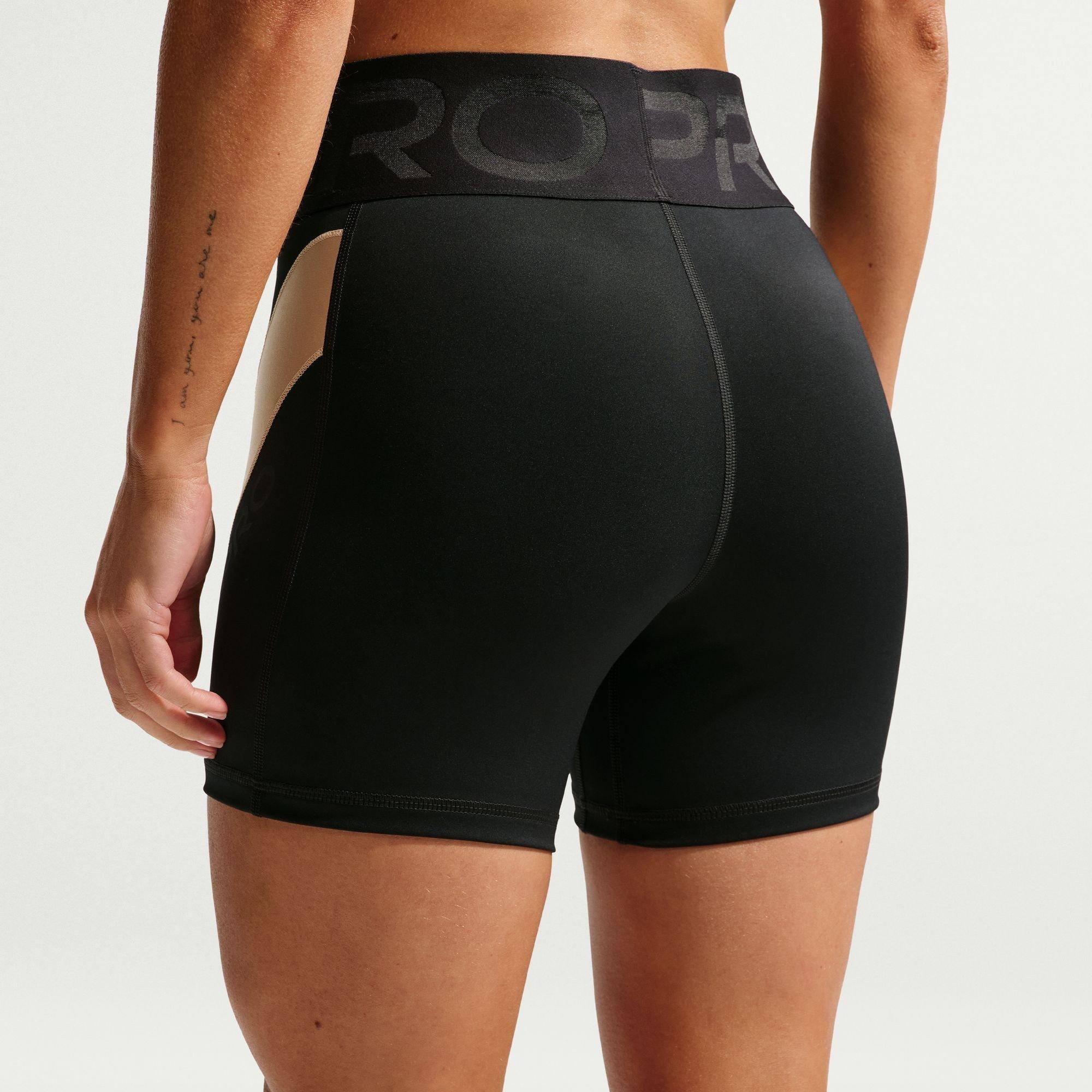 Zwart - Nike - Women's Sculpt 5in Performance Shorts - 2