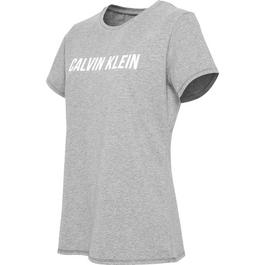 Calvin Klein Performance Sudadera crema con cremallera en el cuello de borreguito de Calvin Klein Jeans