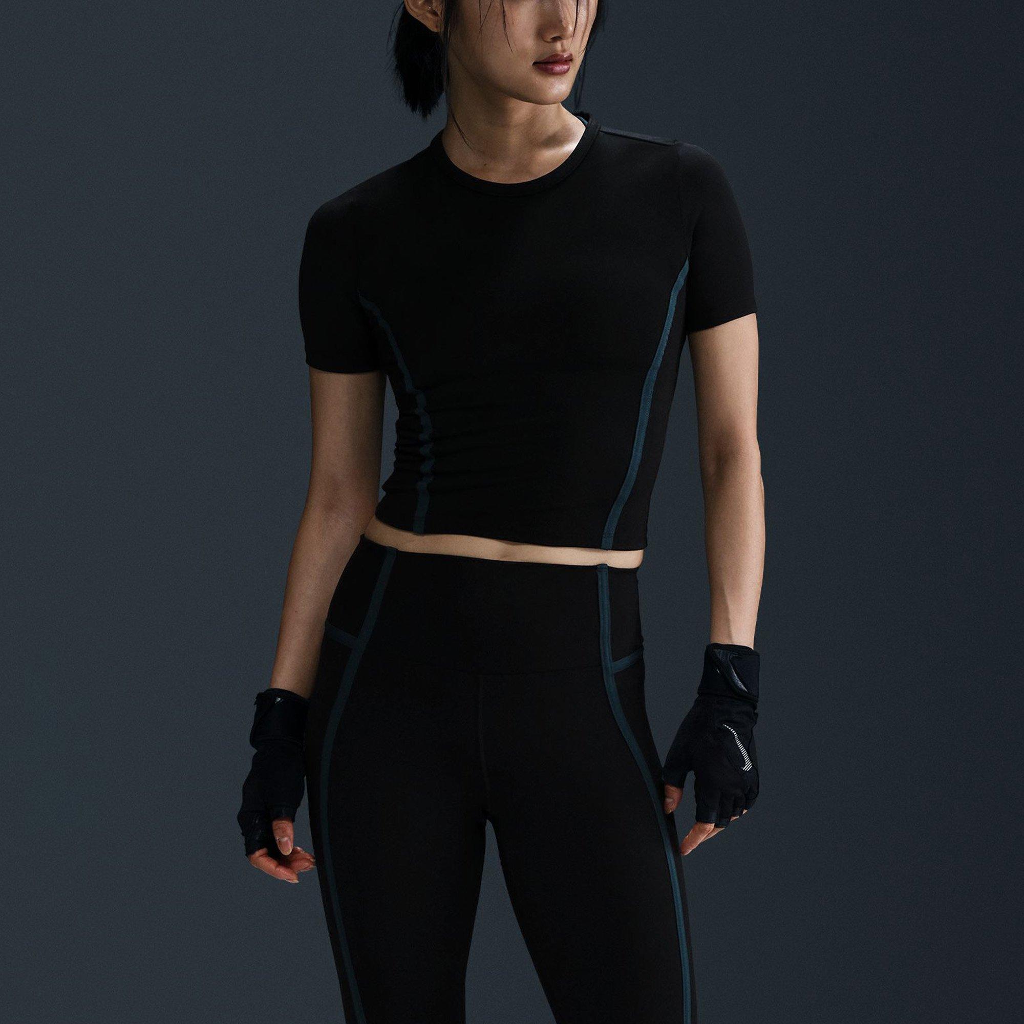 Blk/Dk.Red/Blk - Nike - One Fitted Womens Dri-FIT Short-Sleeve Performance Top - 1