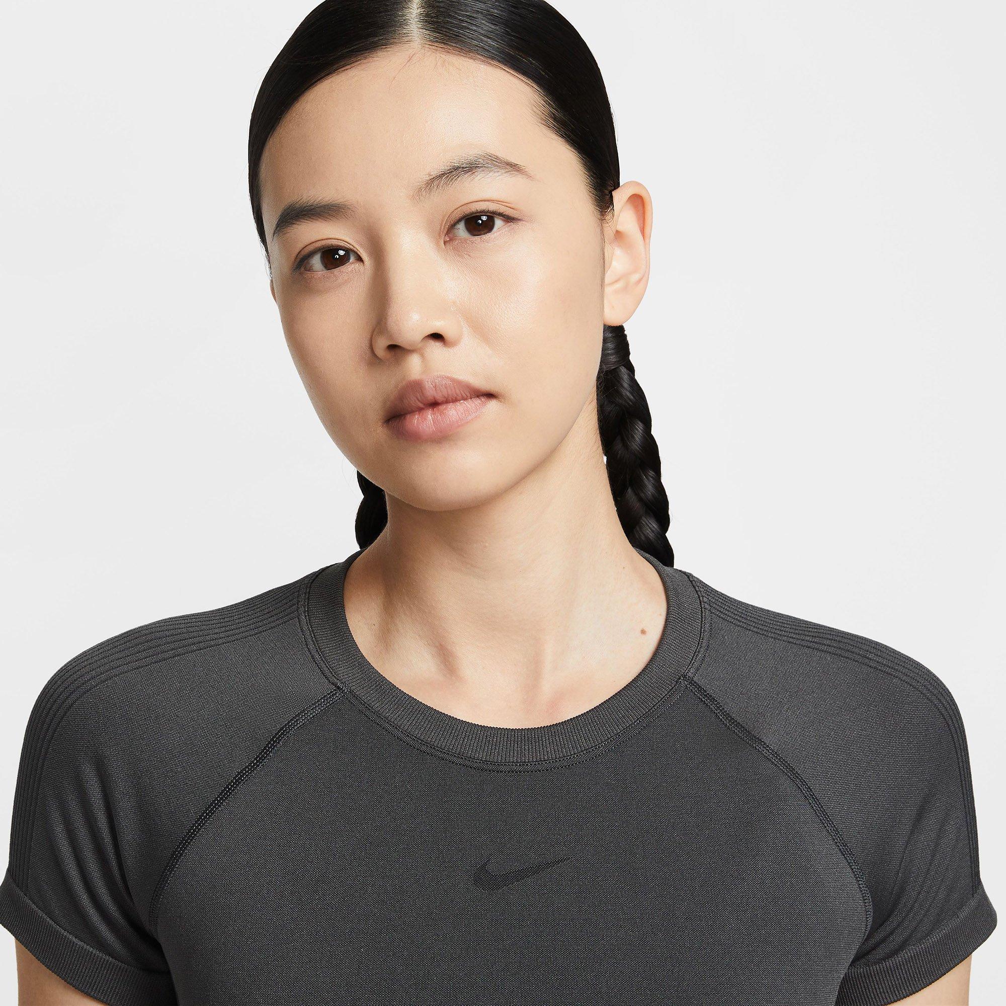 Dk Smoke Grey - Nike - Women's Seamless Short Sleeve Performance Gym Top - 3