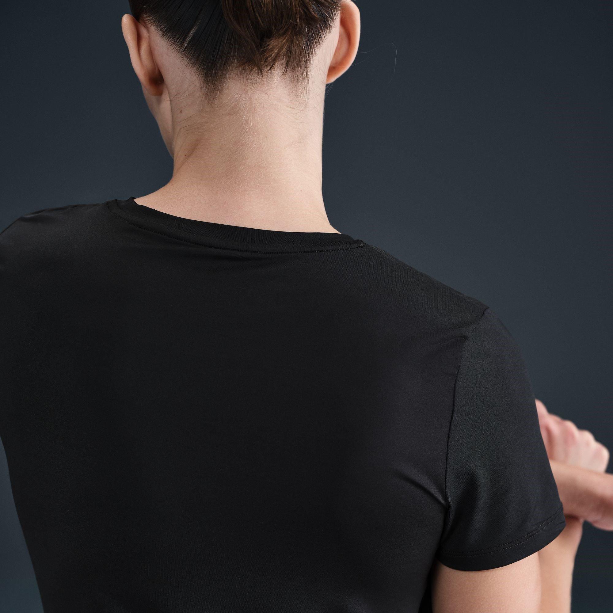 Schwarz - Nike - Dri-FIT One Women's Standard Fit Short-Sleeve Top - 9