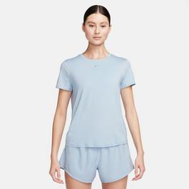 Nike Dri-FIT One Women's Standard Fit Short-Sleeve Top