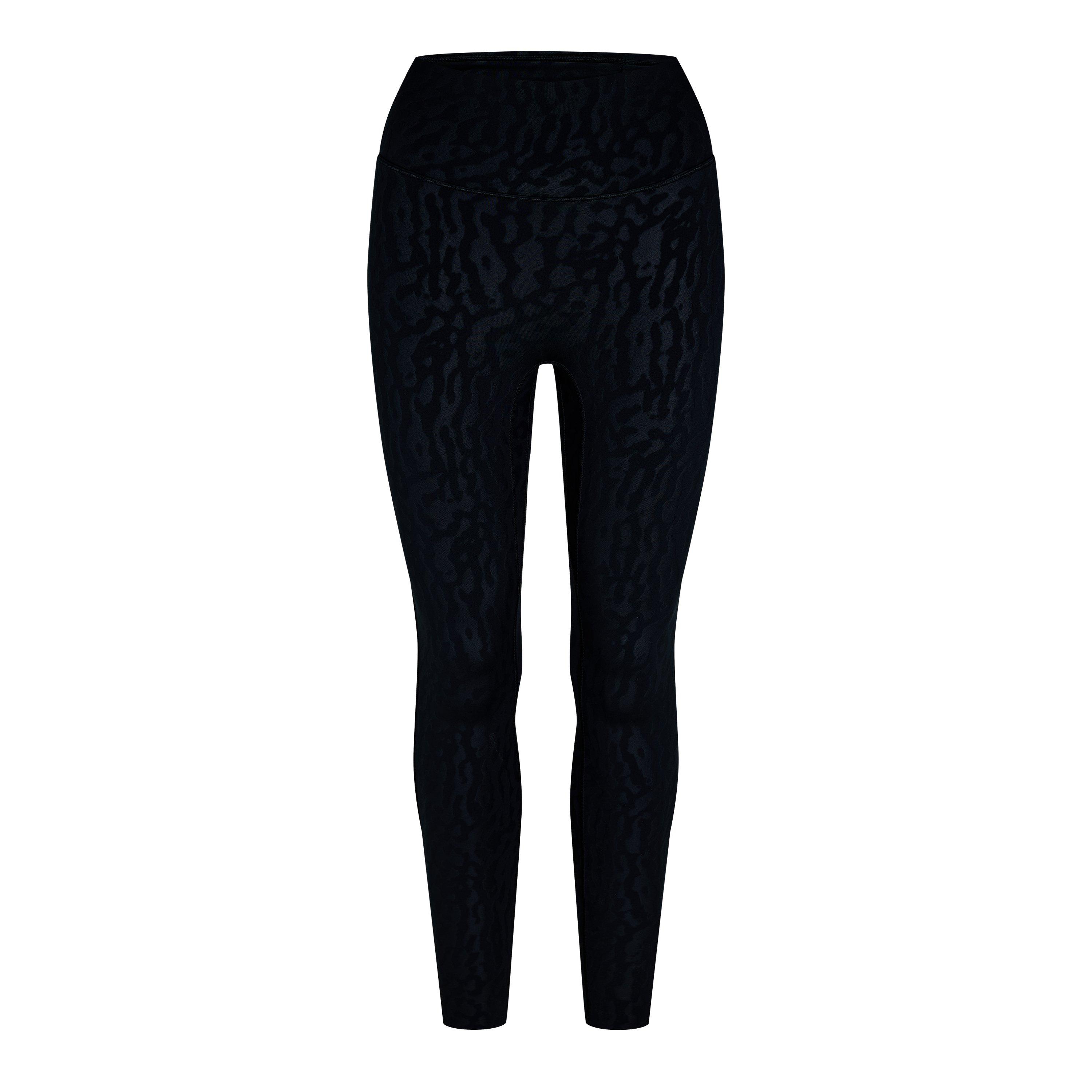 Nike Women's Unvrsa 7/8 Emb Ld61 - Blk/Ant/Smk Gry - 8 (XS)