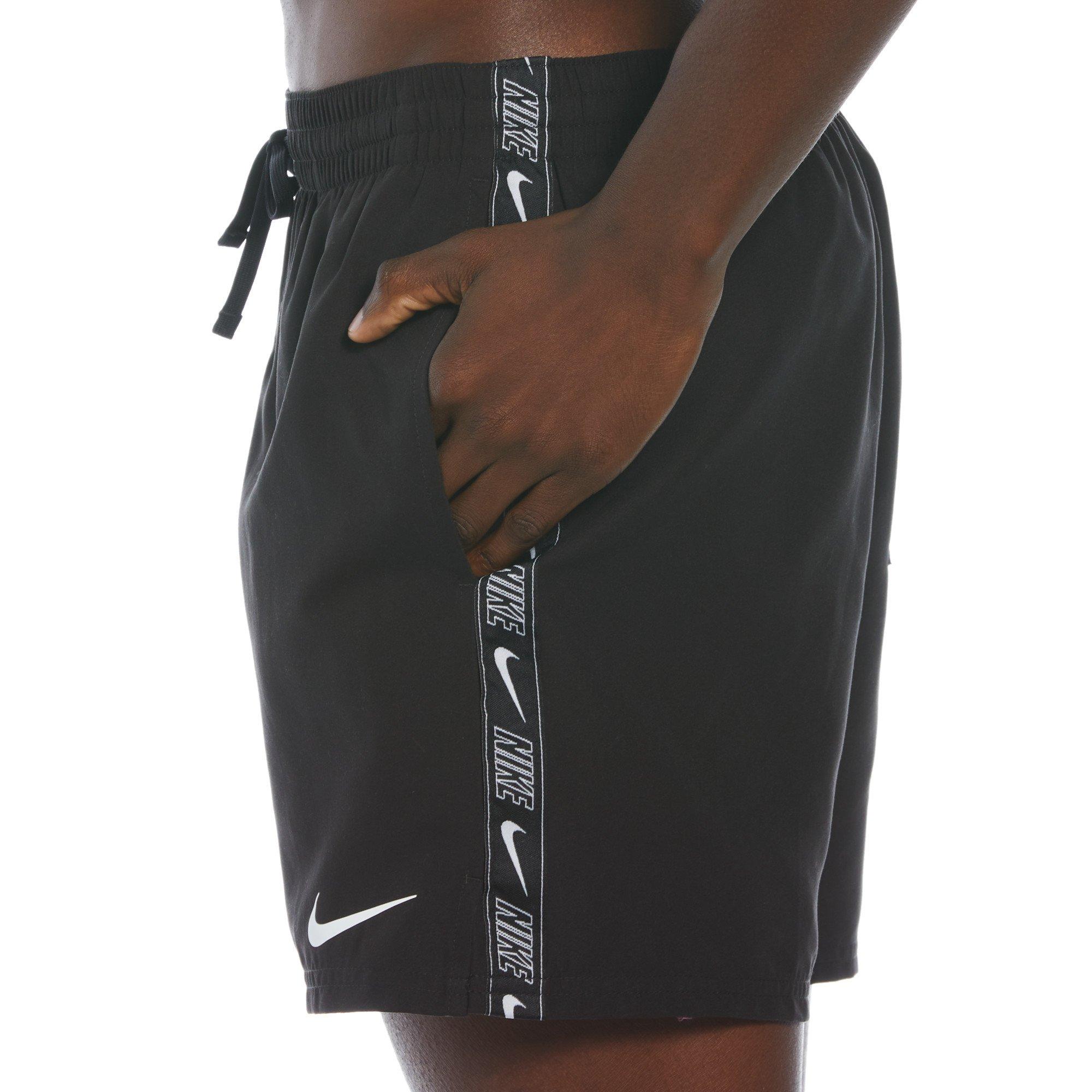 Schwarz - Nike - Tape Short - 5