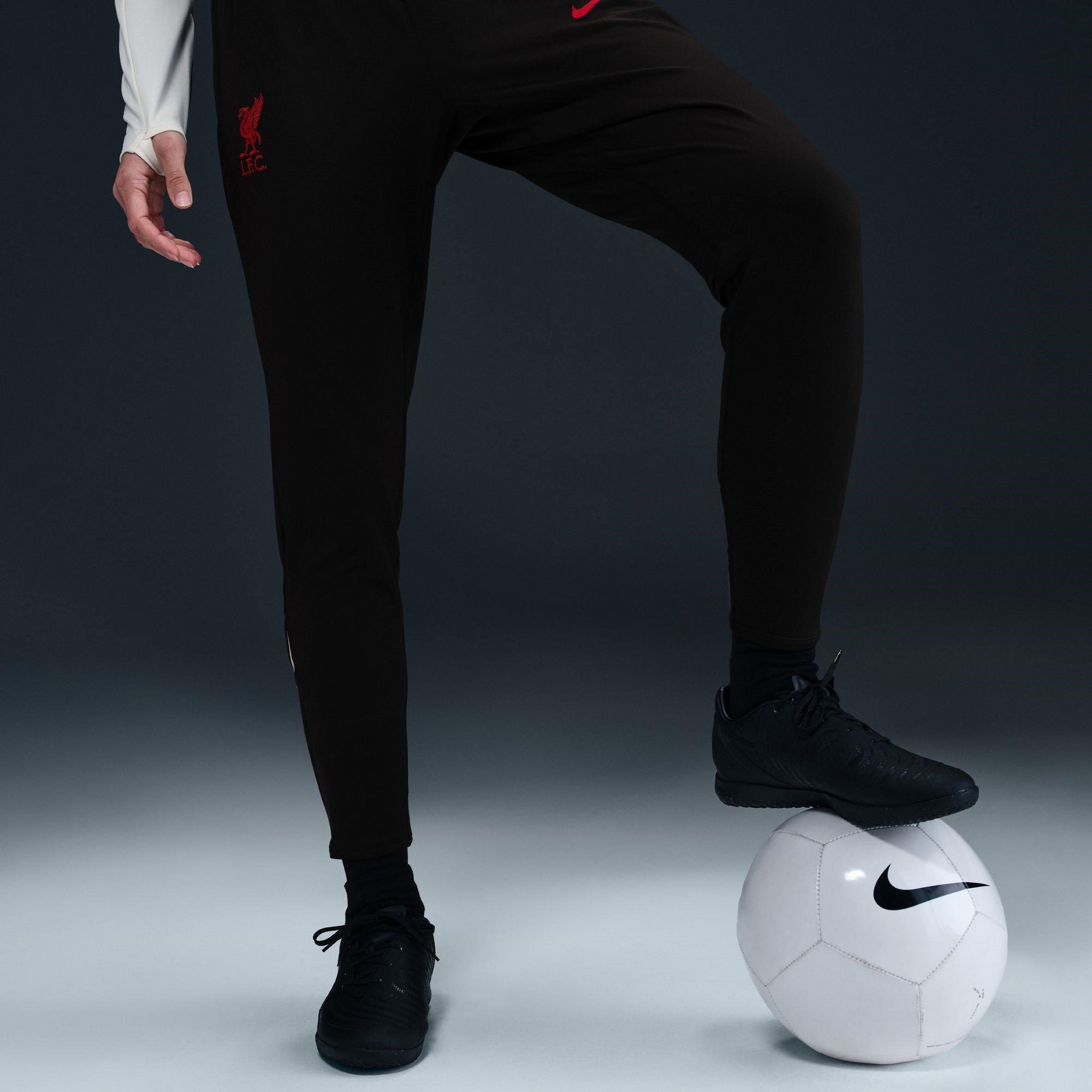 Black/Red - Nike - Liverpool Strike Tracksuit Bottoms 2025 2026 Womens - 10