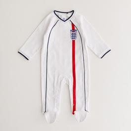 Brecrest Team England02 Retro Home Babygrow