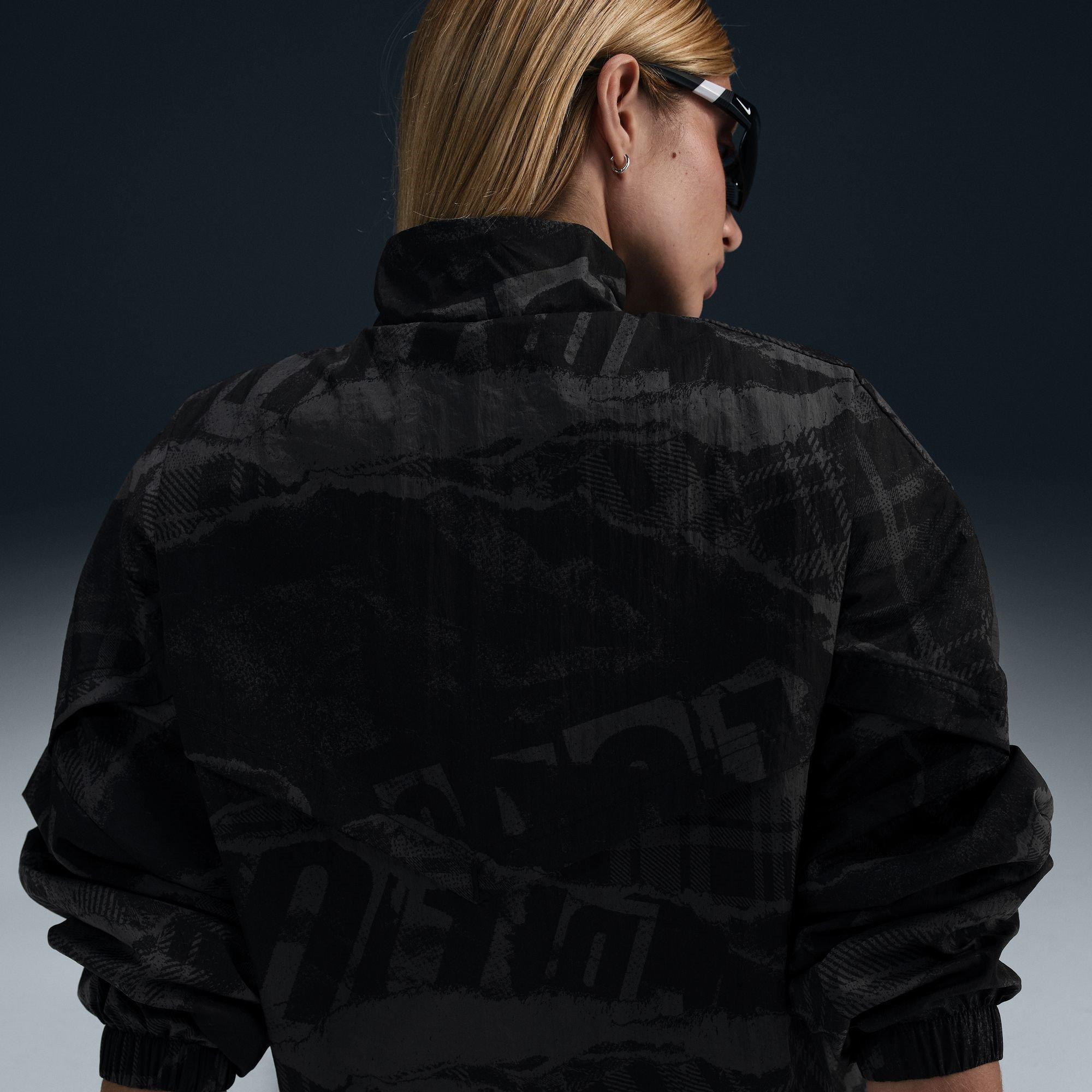 Black/Pink - Nike - Chelsea FC Woven Windrunner Jacket 2024 2025 Womens - 10