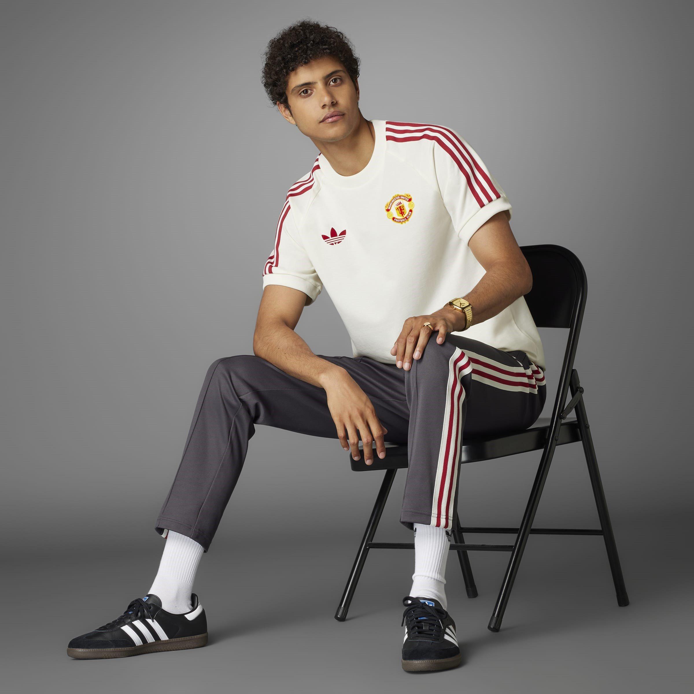 Off White - adidas - Originals Manchester United Adicolor Classics 3-Stripes T-Shirt Adults - 11