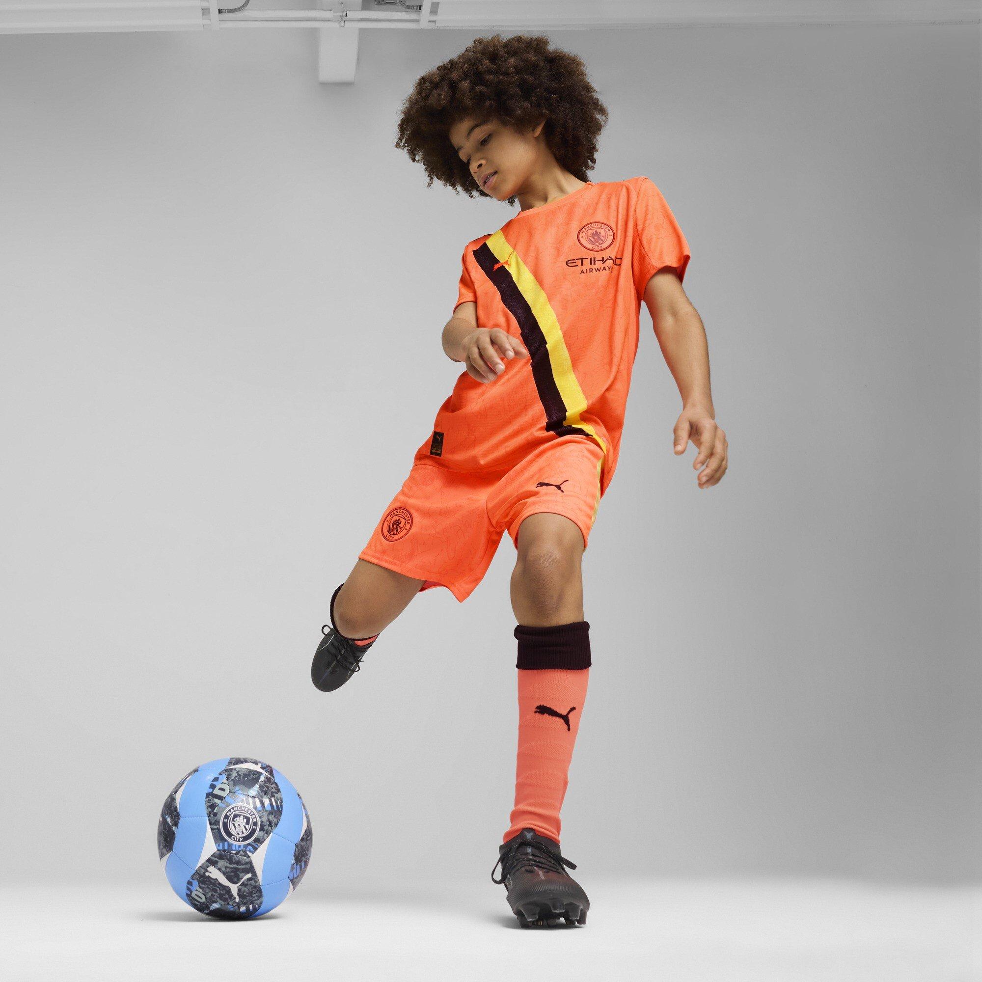 Neon Sun - Puma - x KidsSuper Manchester City Goalkeeper Shorts 2025 2026 Juniors - 6