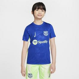 Nike Regular crew-neckline short sleeve t-shirt crafted of 100% Supima cott