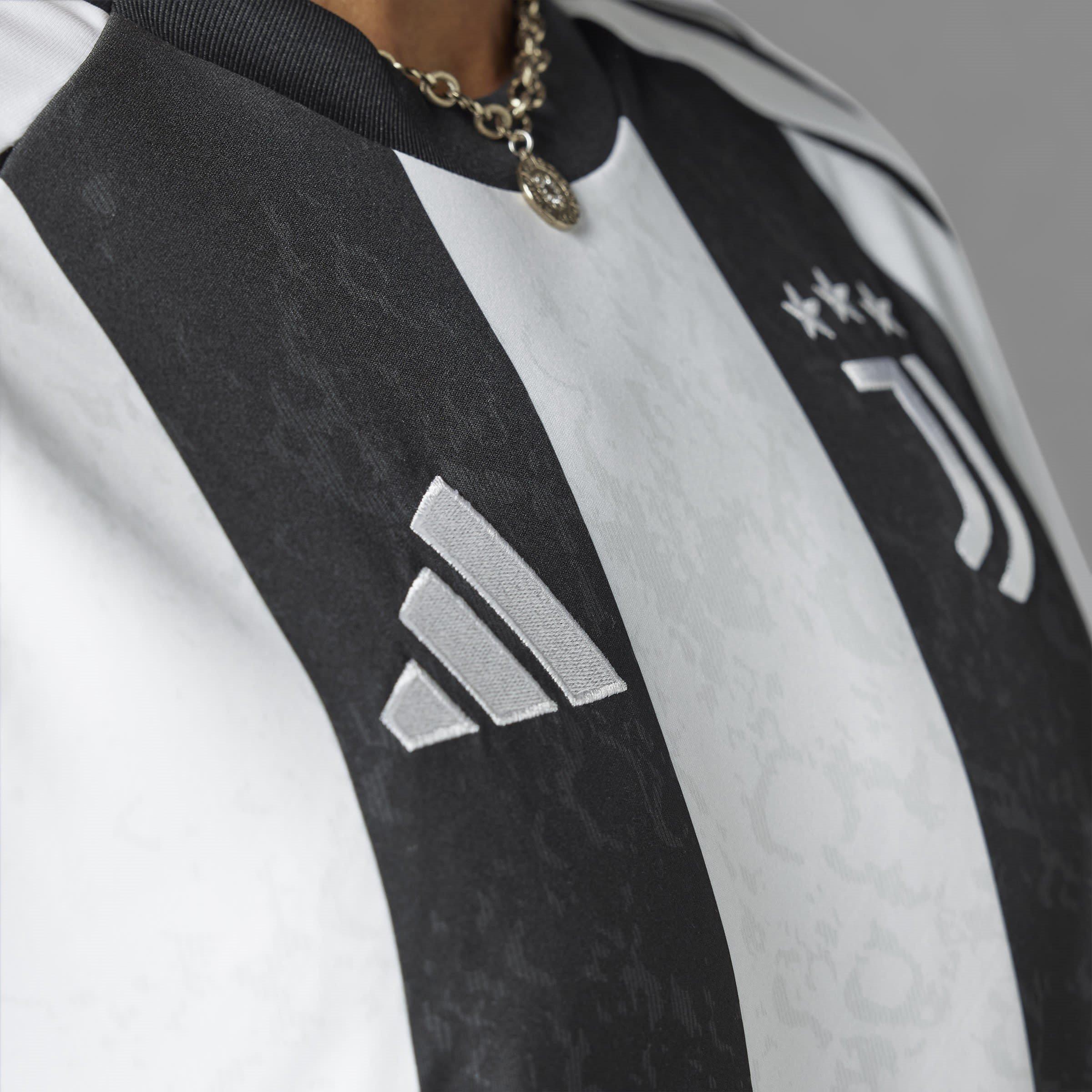 White - adidas - Juventus Home Shirt 2024 2025 Adults - 10