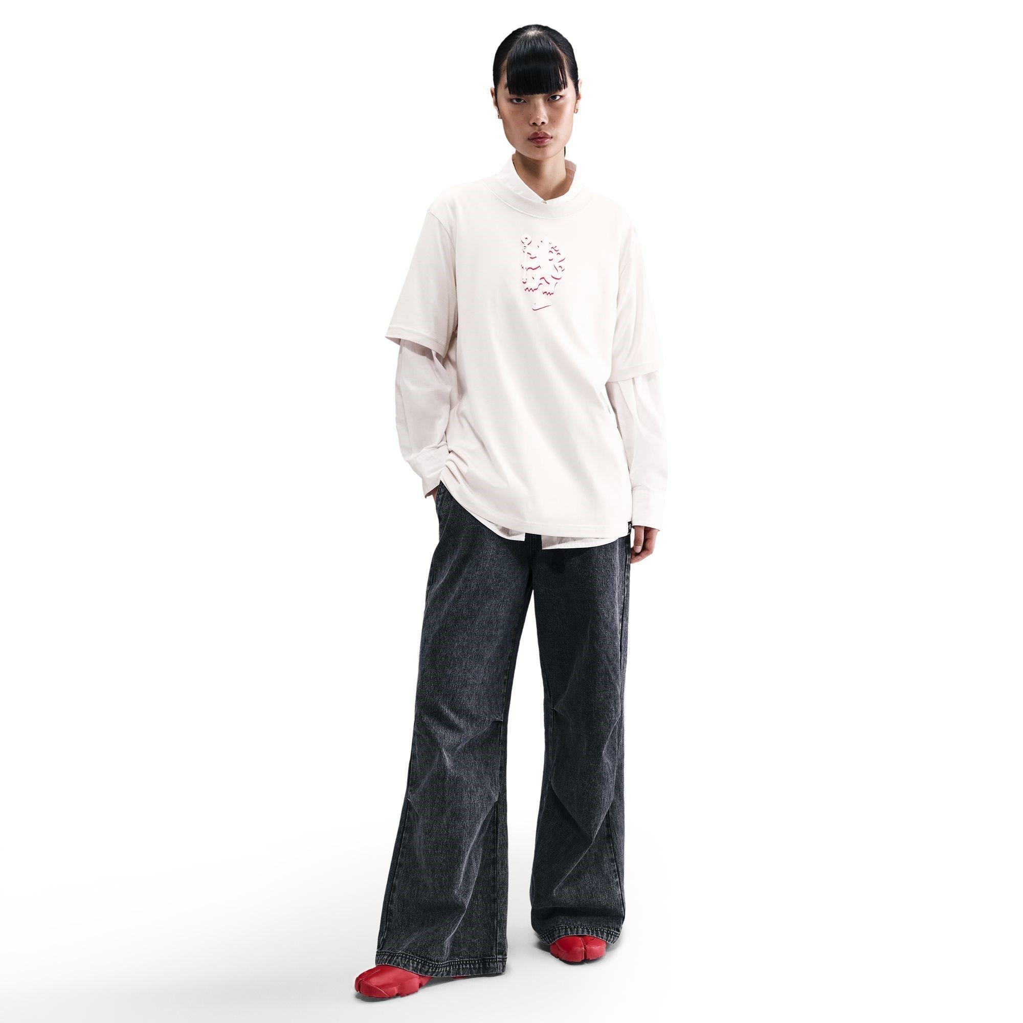 Negro - Nike - Chelsea Lion T-Shirt Womens - 3